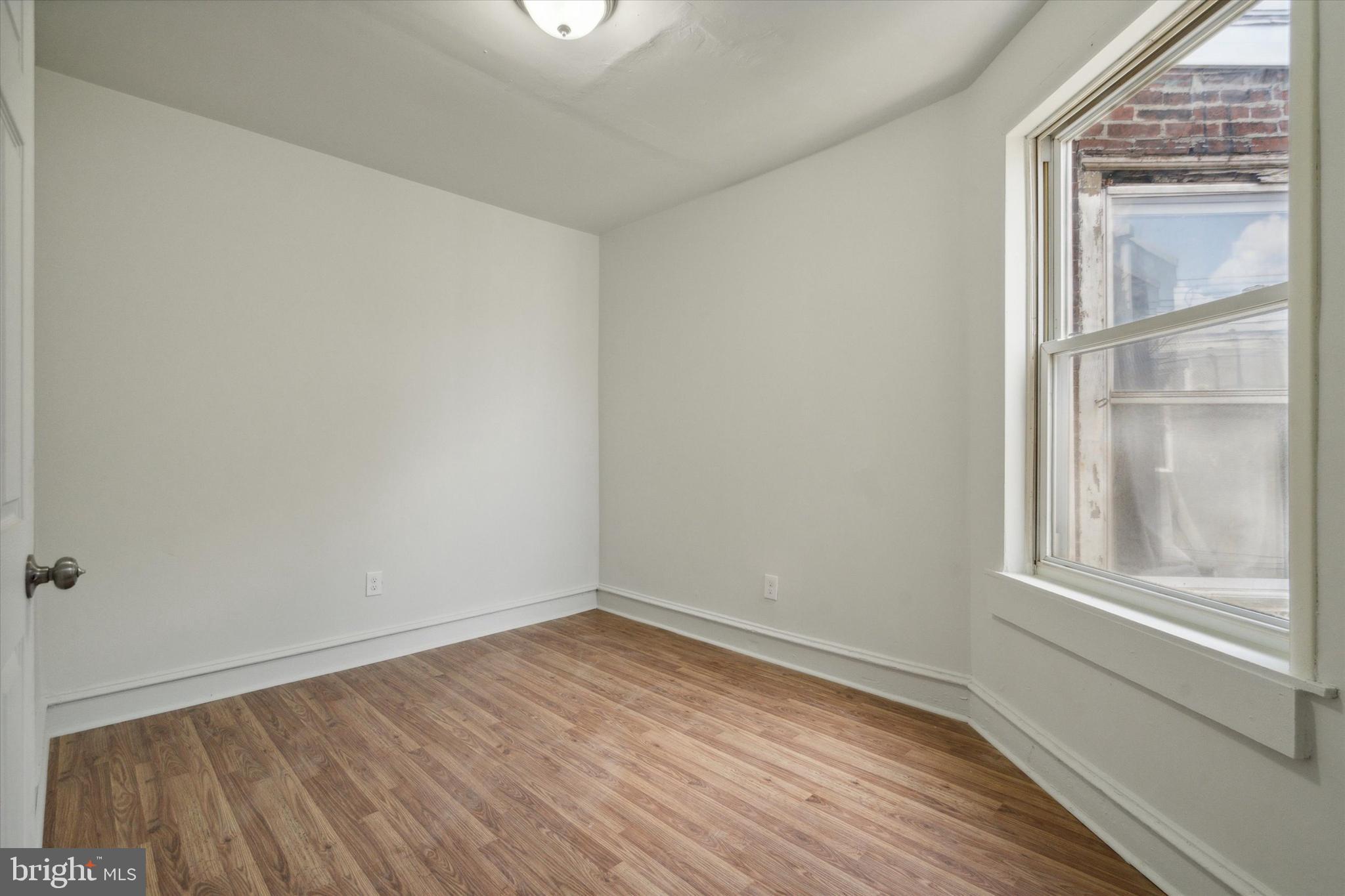 PHILADELPHIA (WEST) - Residential