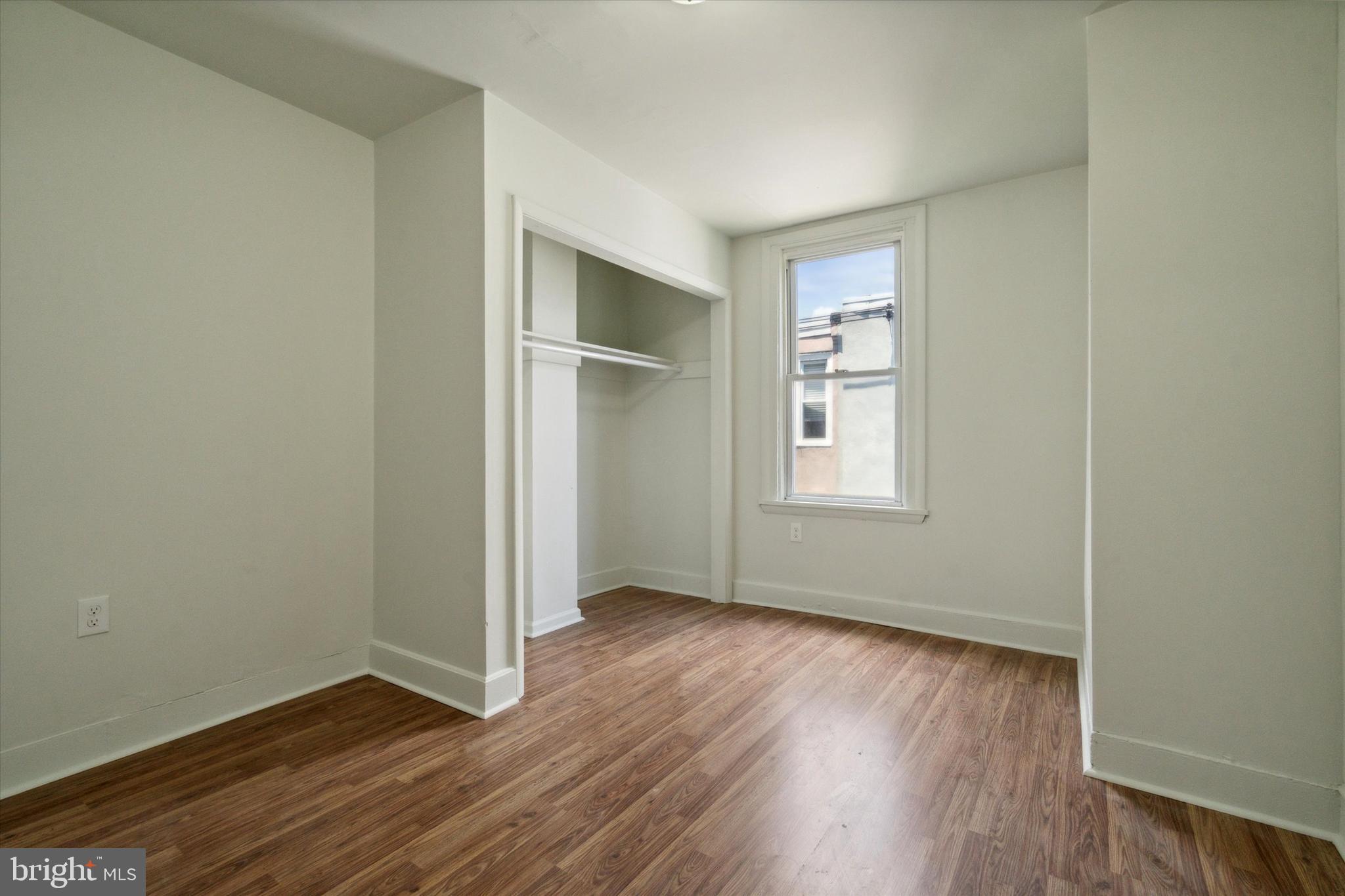 PHILADELPHIA (WEST) - Residential