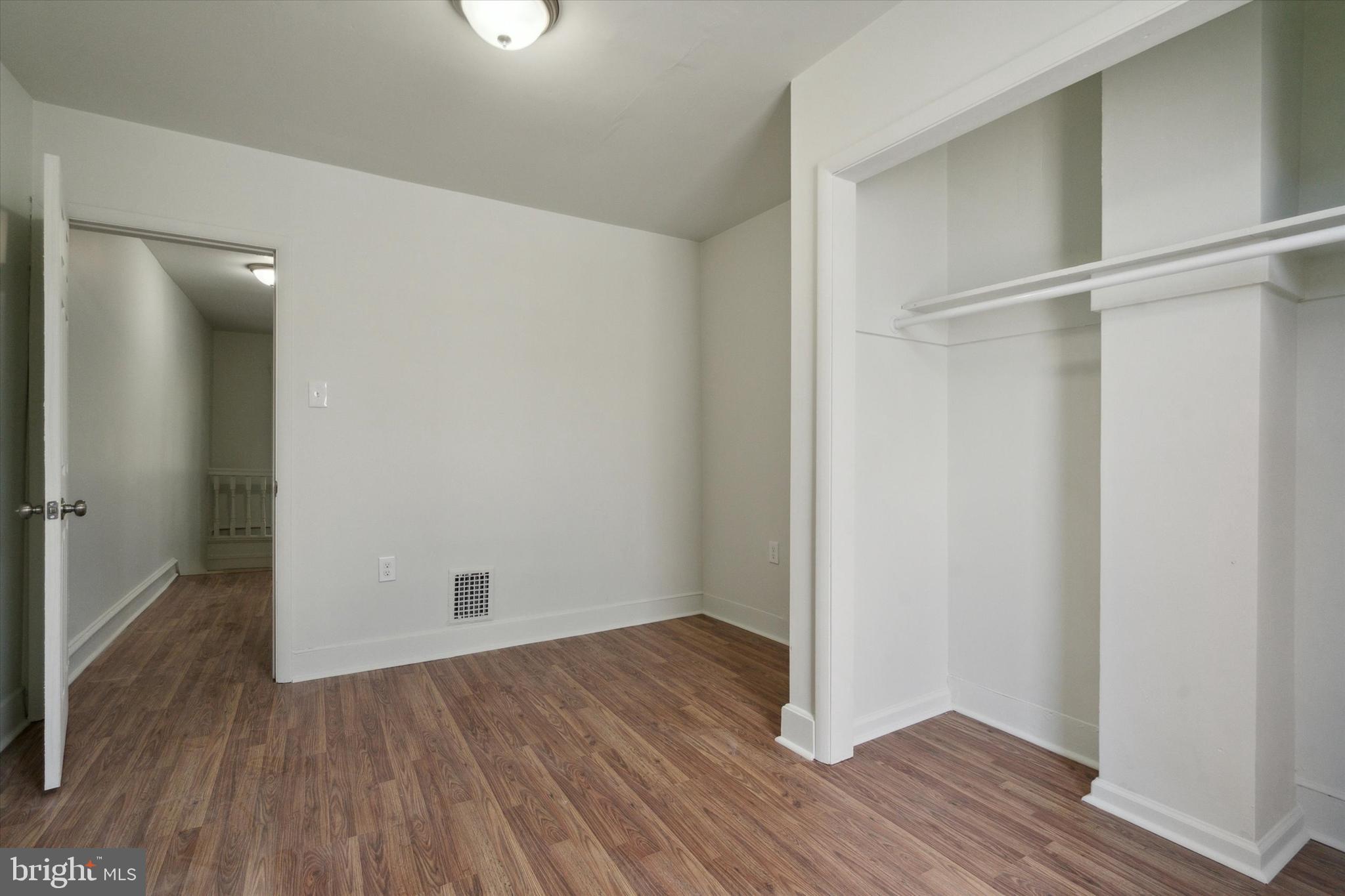 PHILADELPHIA (WEST) - Residential