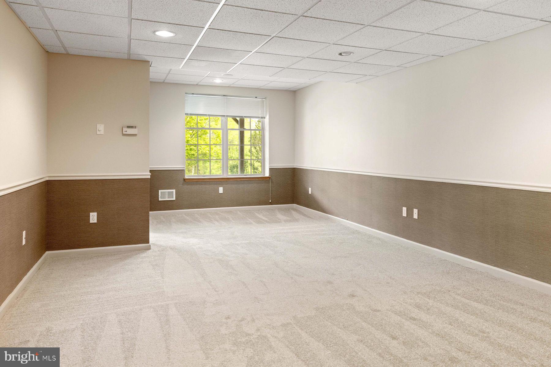 MEADOW WOOD - Residential