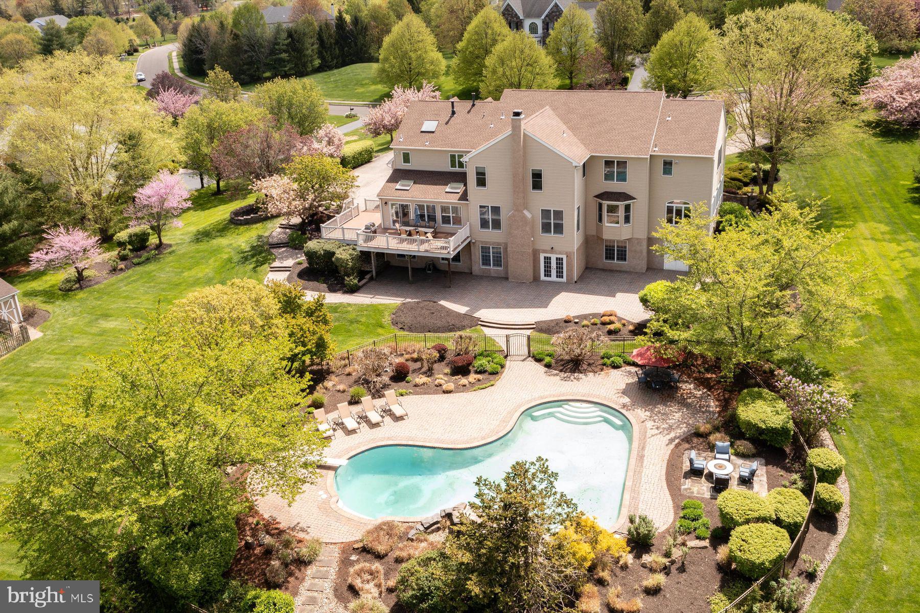 MEADOW WOOD - Residential