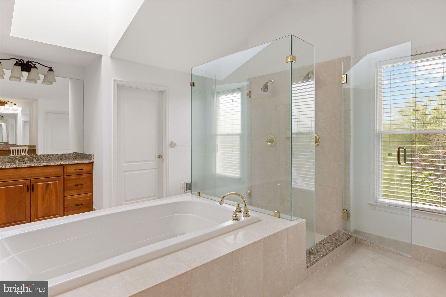 MEADOW WOOD - Residential