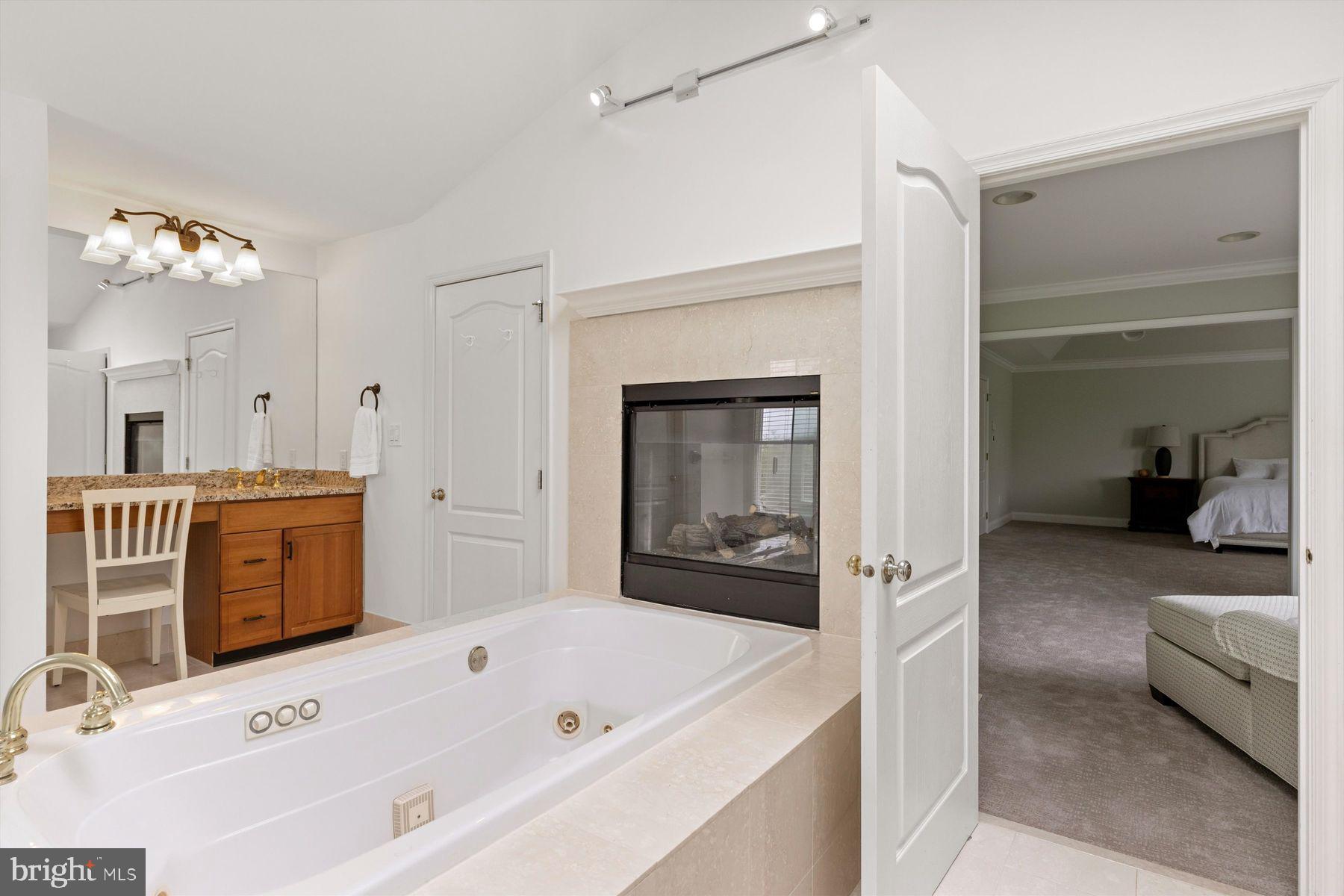 MEADOW WOOD - Residential