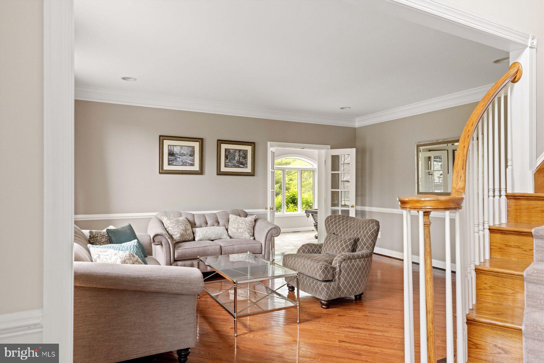 MEADOW WOOD - Residential