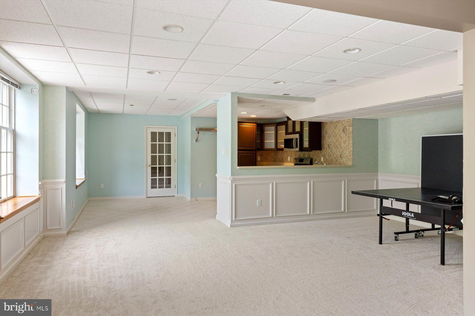 MEADOW WOOD - Residential