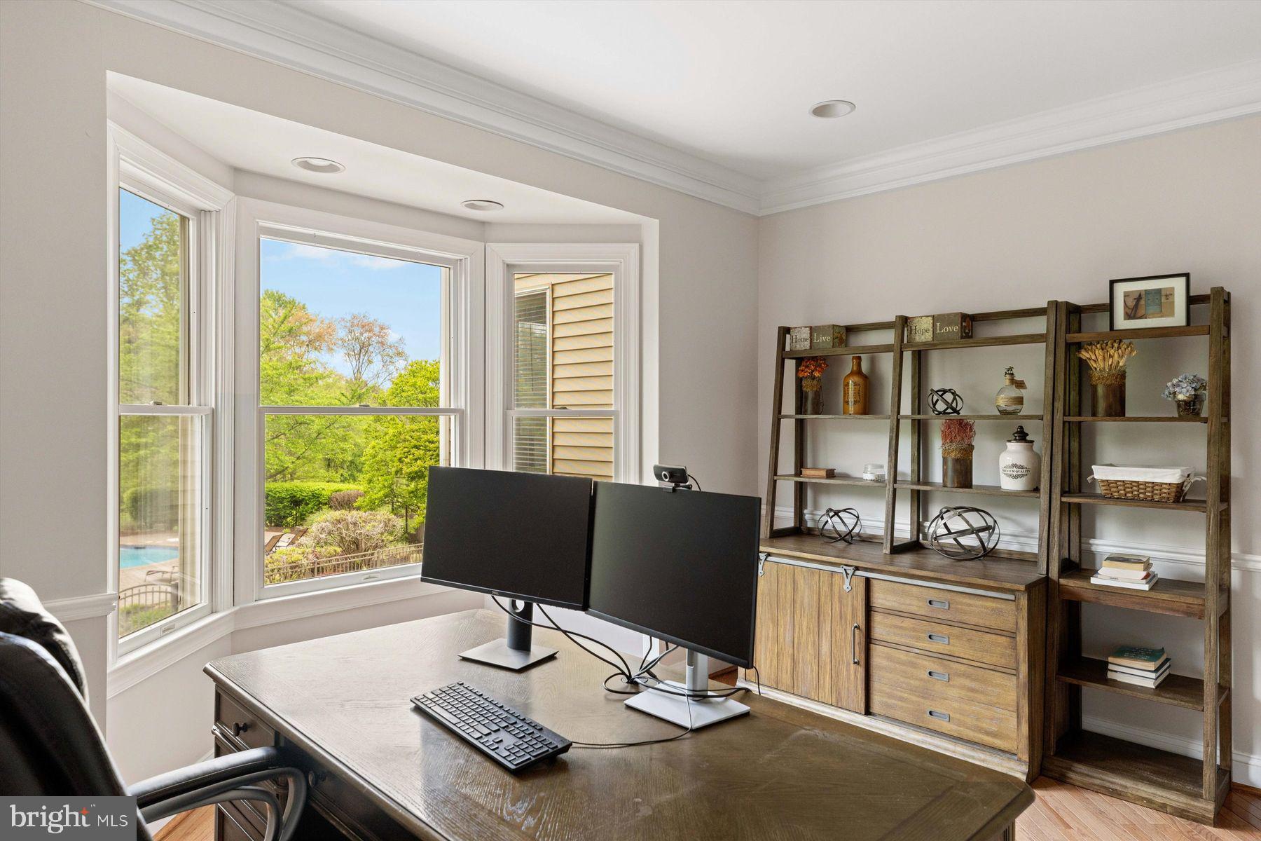 MEADOW WOOD - Residential