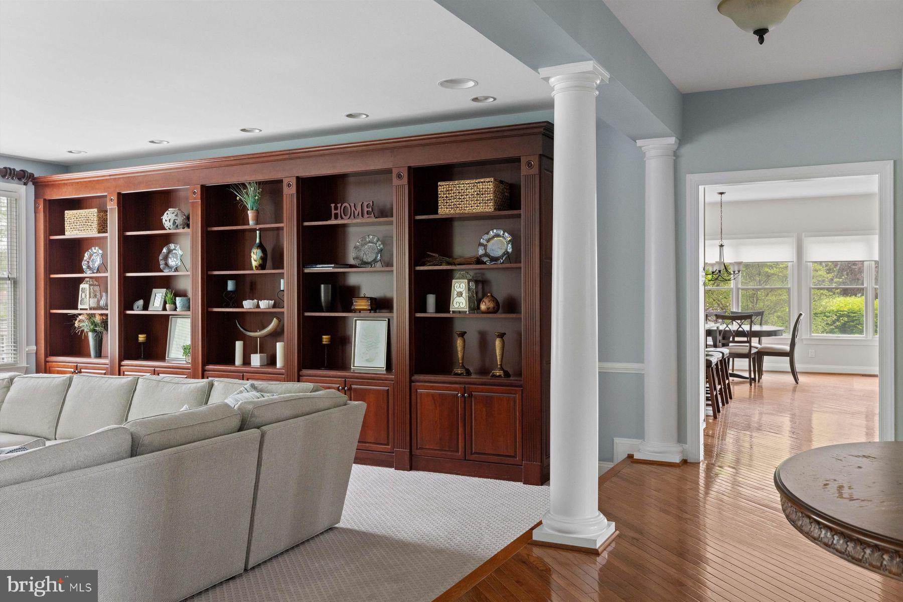 MEADOW WOOD - Residential