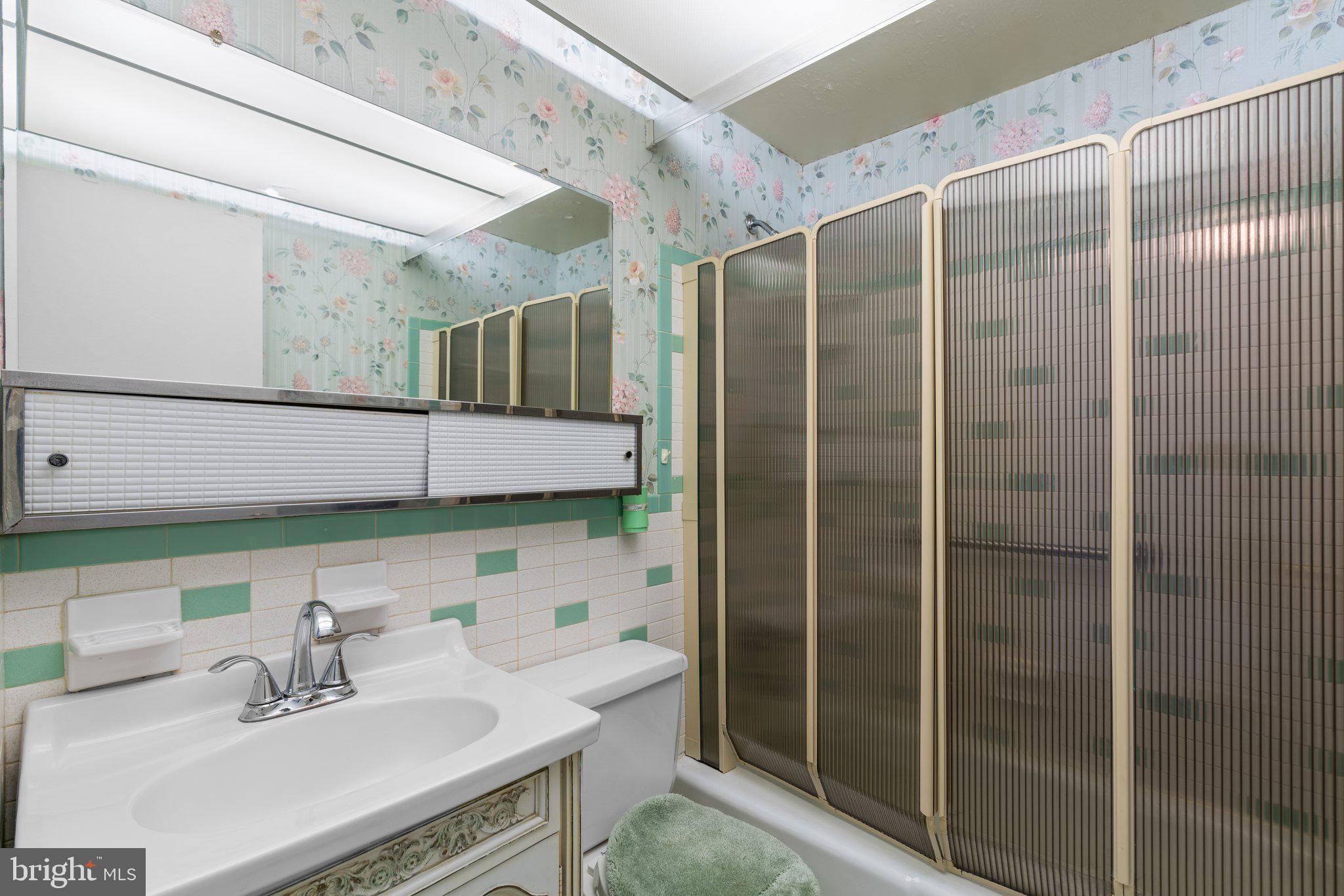 HUNTSMOOR VILLAGE NORTH - Residential