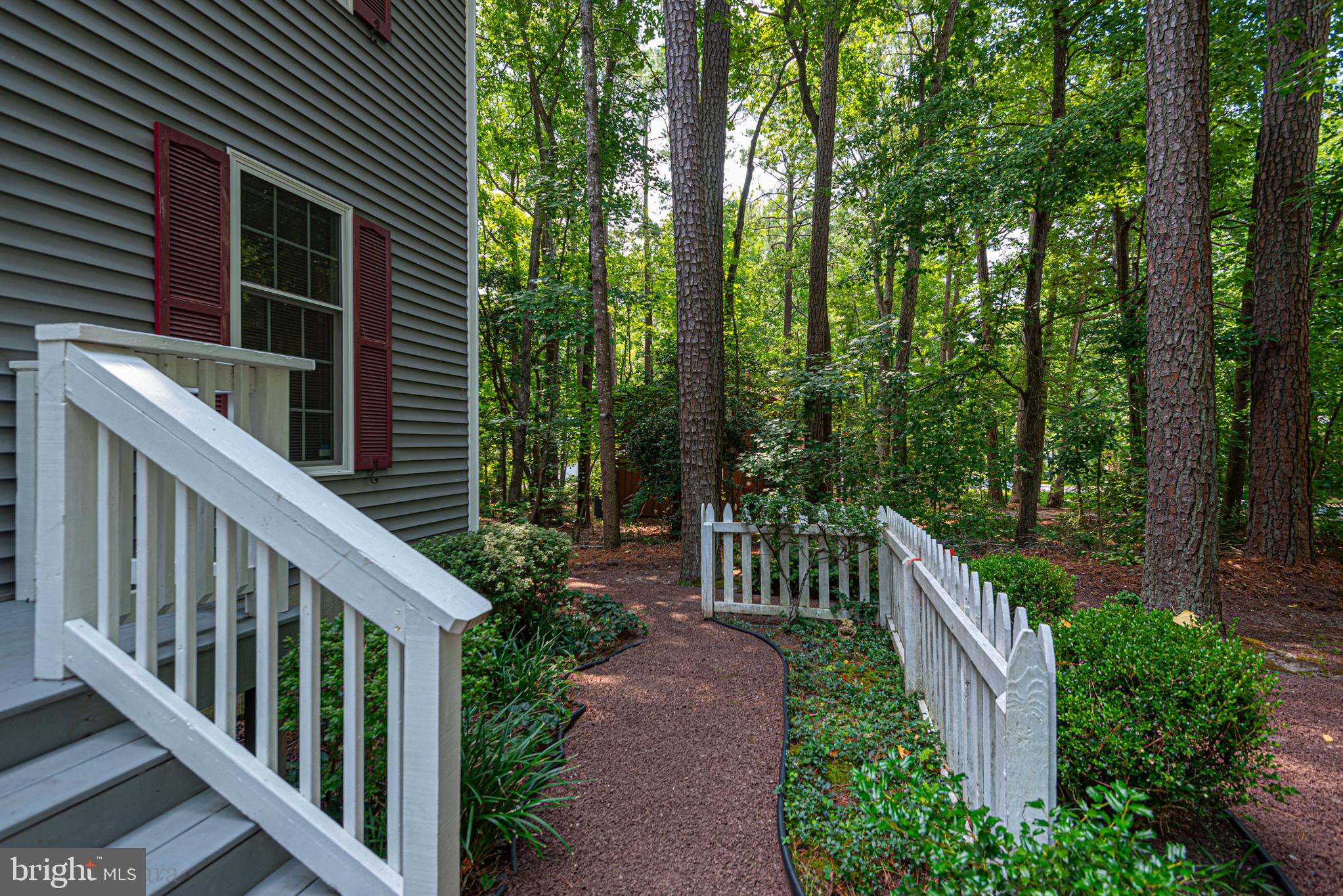 11 SEAFARER LANE