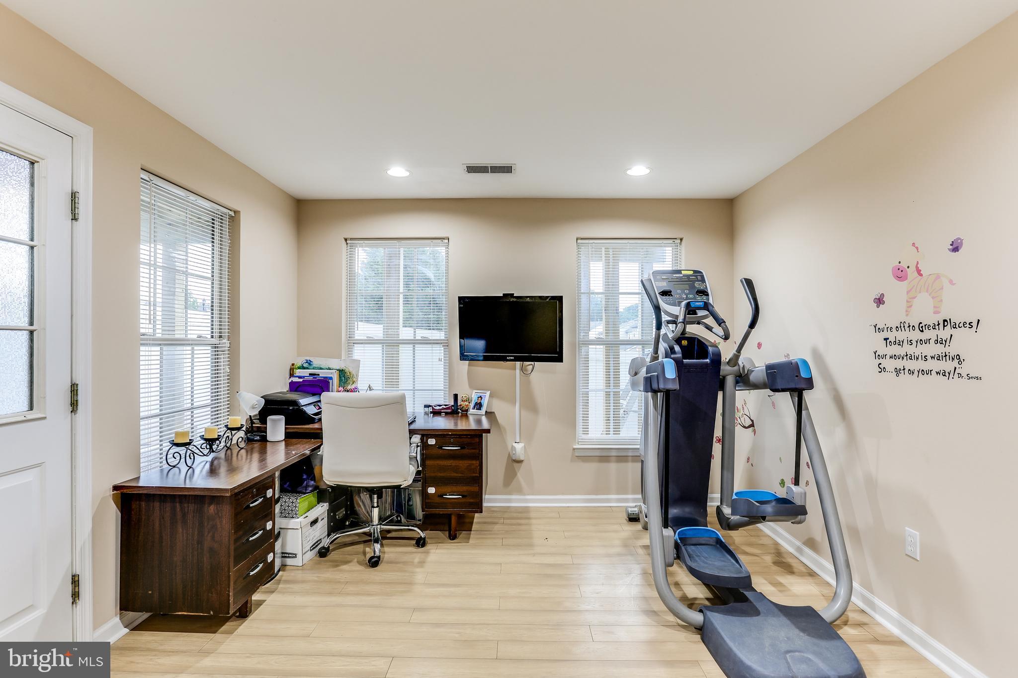 VILLAGES OF DORCHESTER - Residential