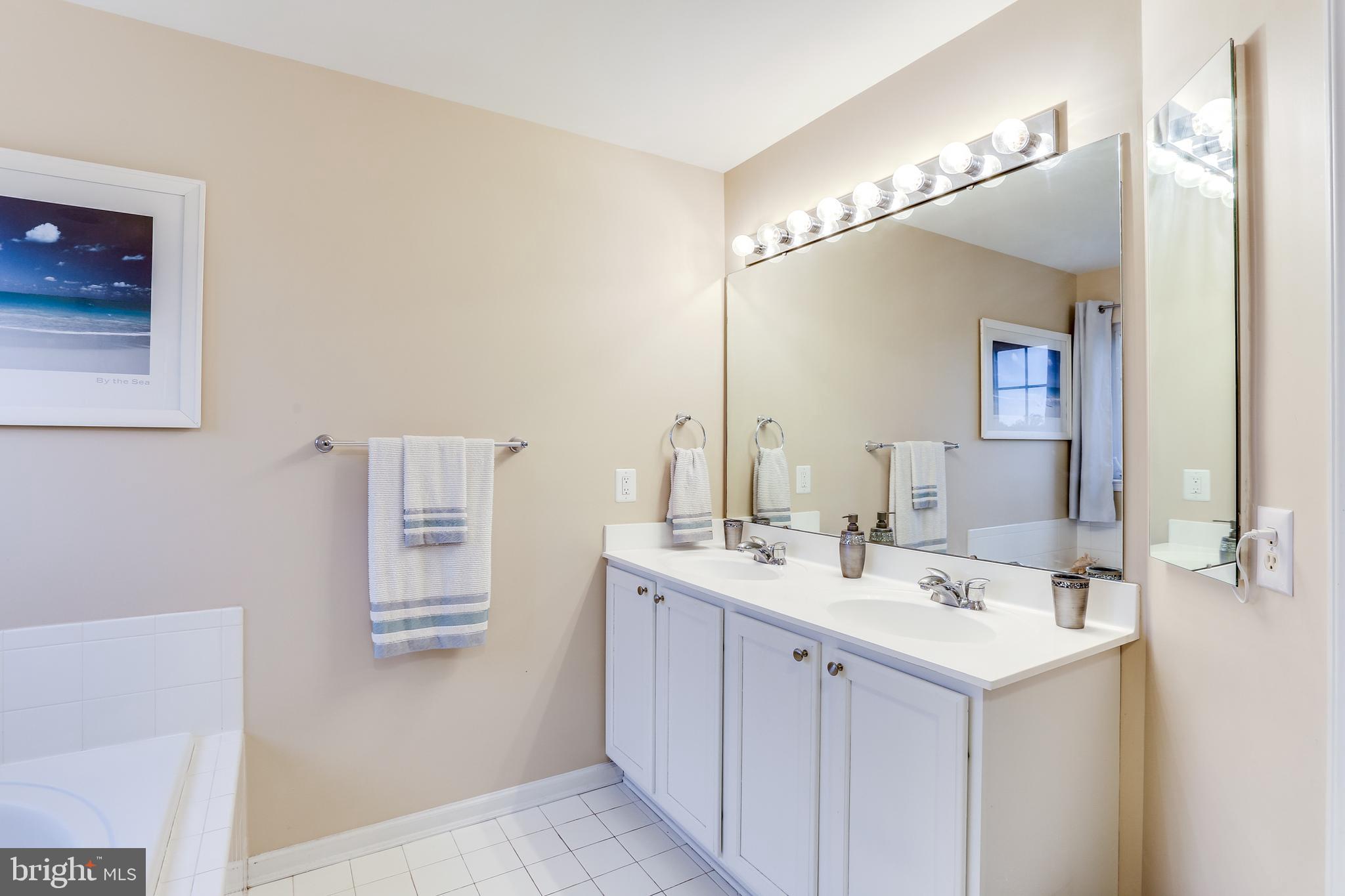 VILLAGES OF DORCHESTER - Residential