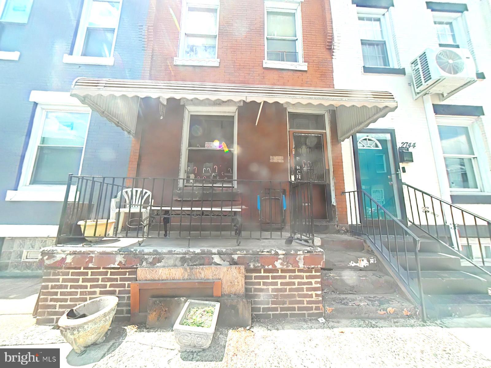 SELLER WILL ASSIST WITH $1000.00 FOR CLEAN OUT. Attention investors and cash buyers! AS IS SALE! The home is vacant and the seller is not going to clean-out the property. Release and Hold Harmless Agreement Required. Please complete and sign the Release and Hold Harmless Agreement prior to entering the property. Your safety is our priority, and this form is required for all visitors before entry.
This 2-story row townhouse in Allegheny West is your next investment opportunity. Featuring 2 bedrooms and 1 full bath, this property is being sold strictly AS-IS and is ideal for those looking to add value through upgrades and improvements.
Commuters will love being just one minute from the Allegheny stop on the Manayunk/Norristown Line, making travel around the city easy and efficient.
Enjoy outdoor time at local parks such as Reyburn Park, Connie Mack Stadium, and Fotterall Square.
Located in a neighborhood showing signs of growth and redevelopment, it’s a solid opportunity for the right buyer. Call now and schedule your visit today!
