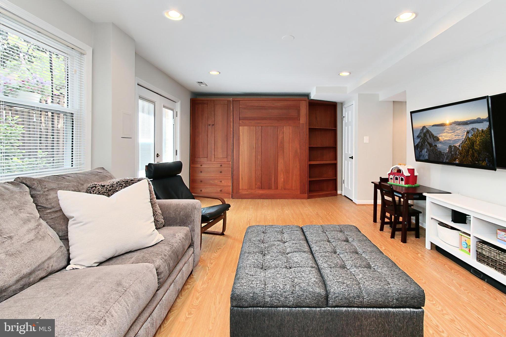 DEL RAY - Residential