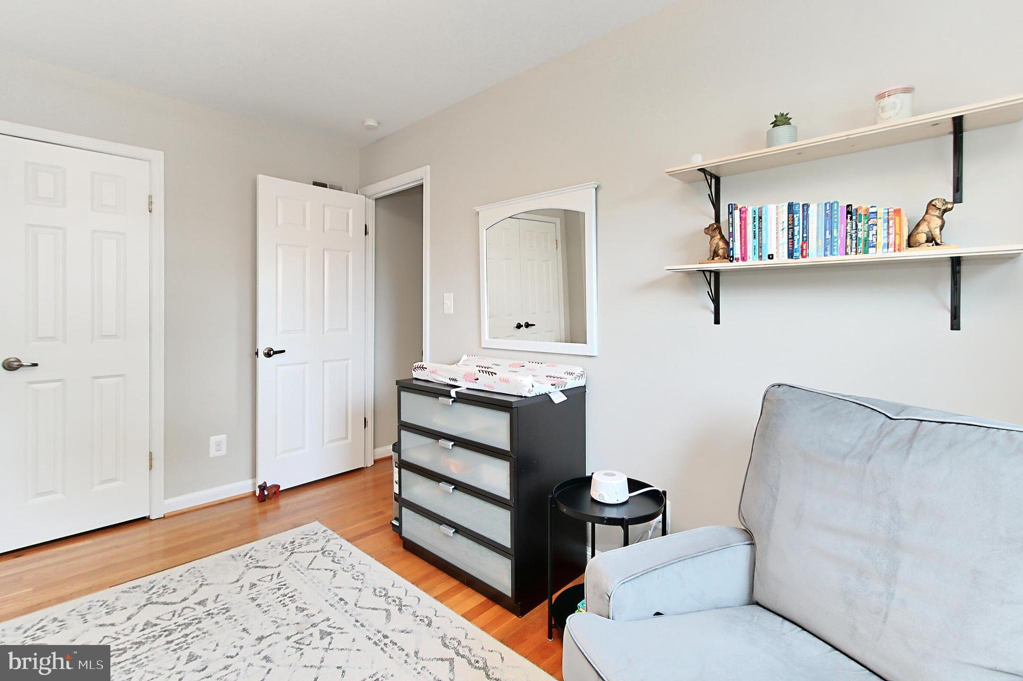 DEL RAY - Residential