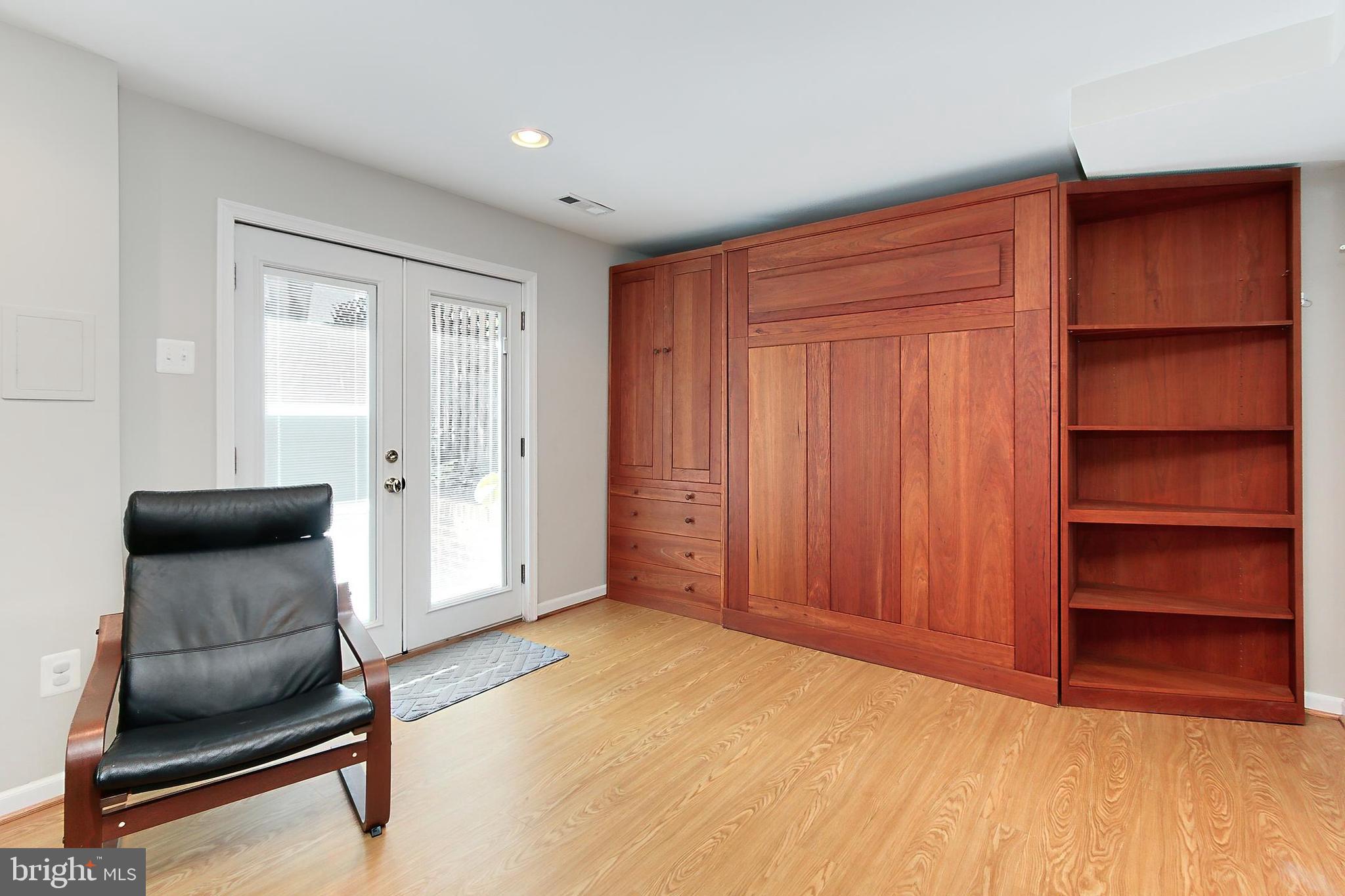 DEL RAY - Residential