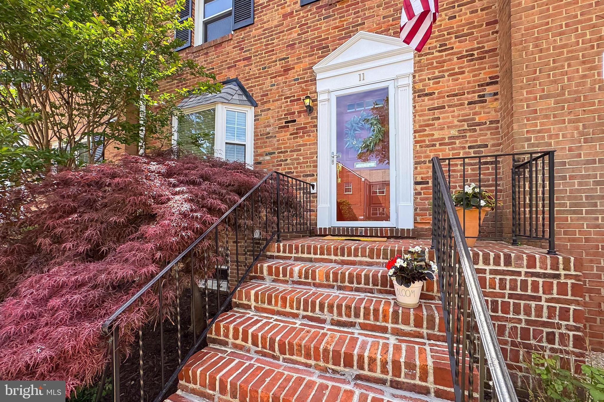 11 E CLIFF STREET