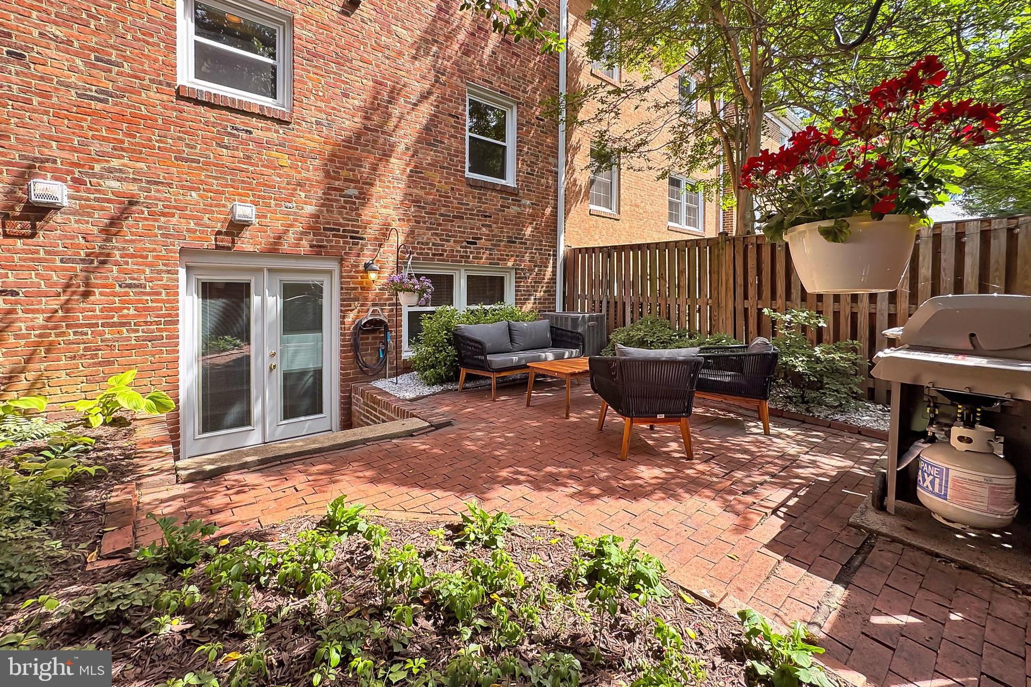 DEL RAY - Residential