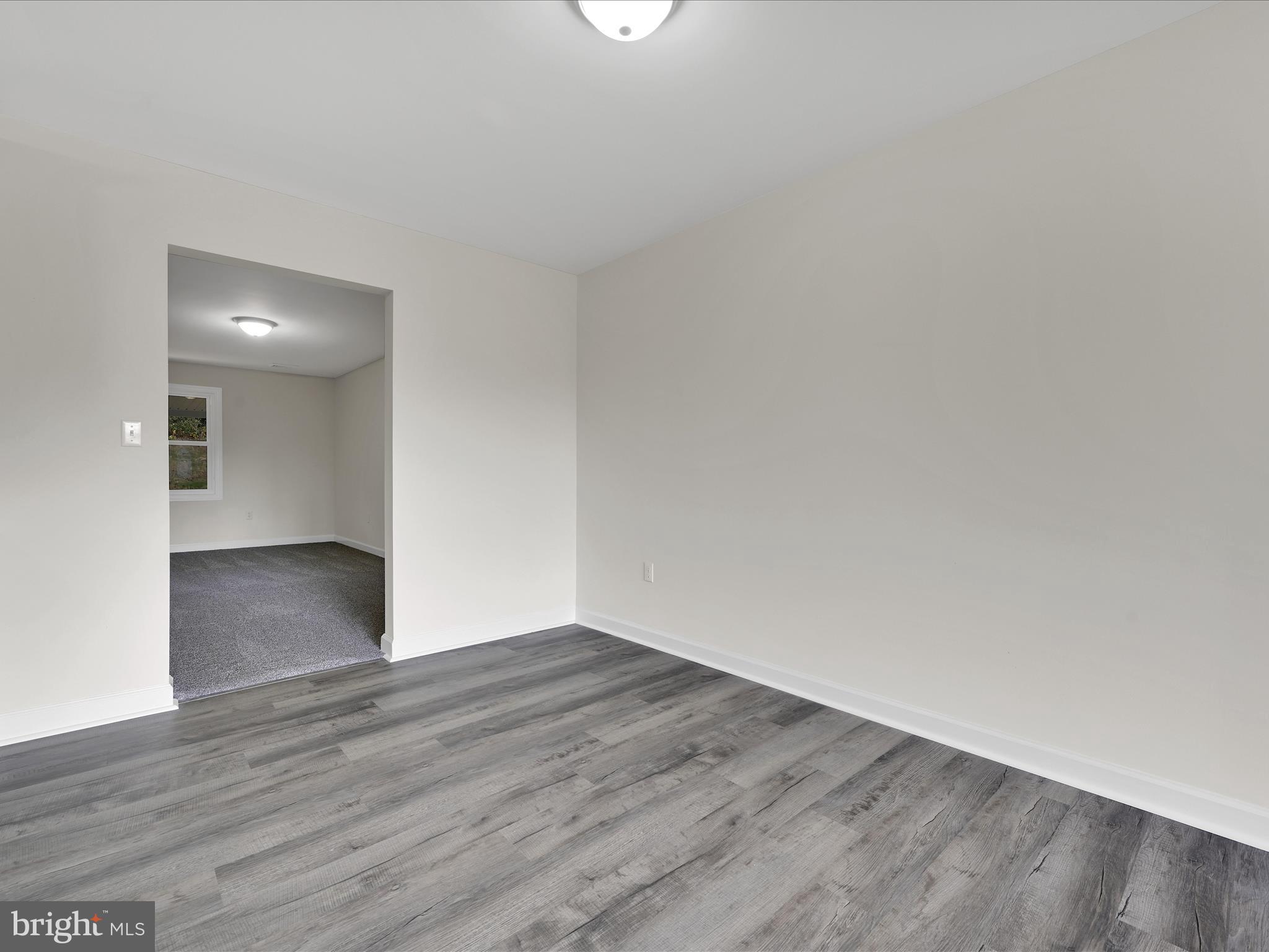 FOREST HILLS - Residential