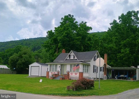 MLS: WVPT2001388
