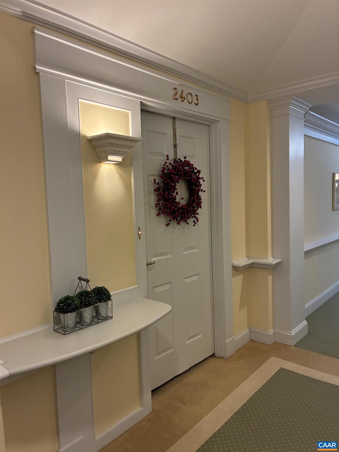 500 CRESTWOOD DR 2403