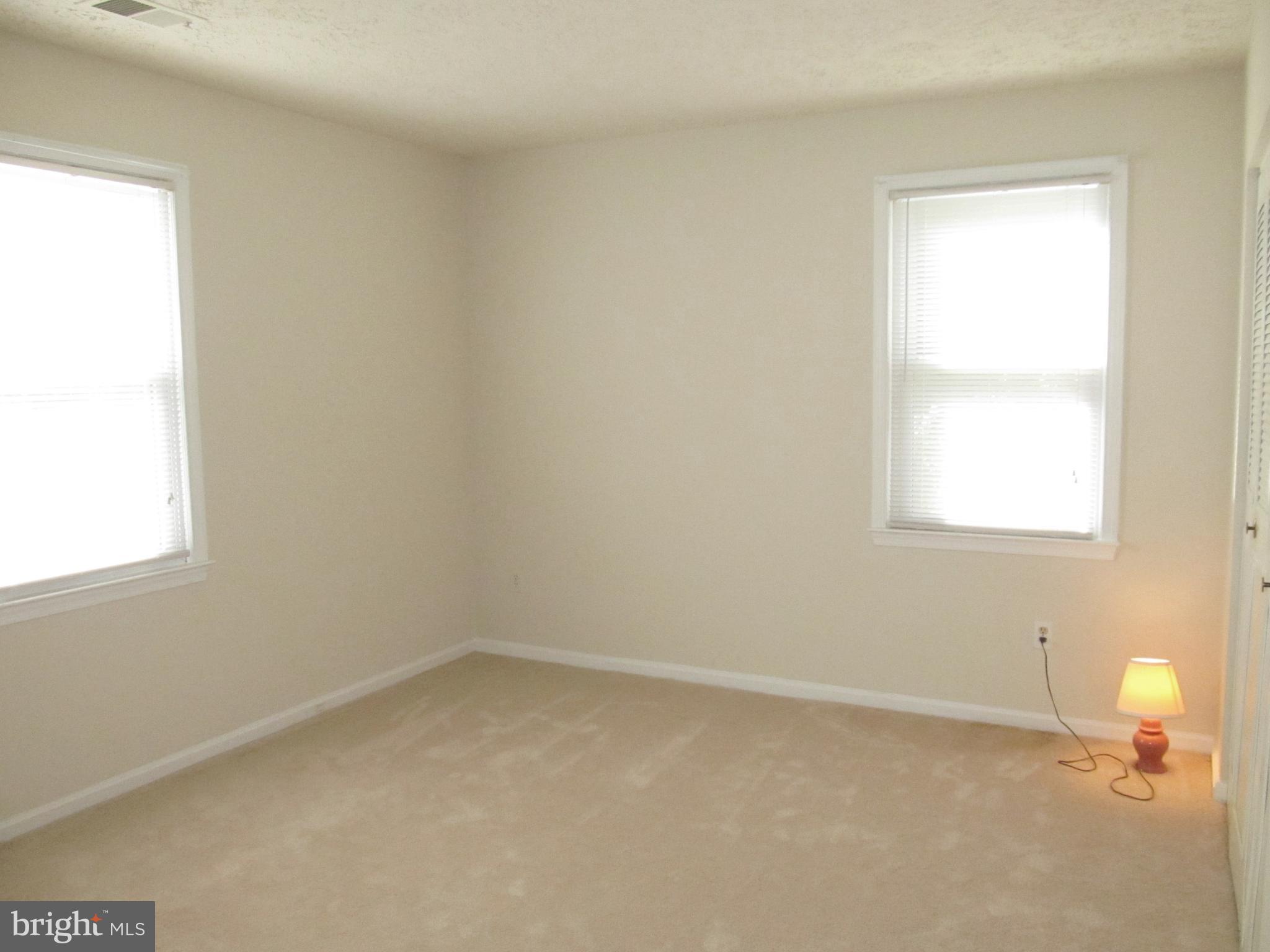 WAKEFIELD - Residential