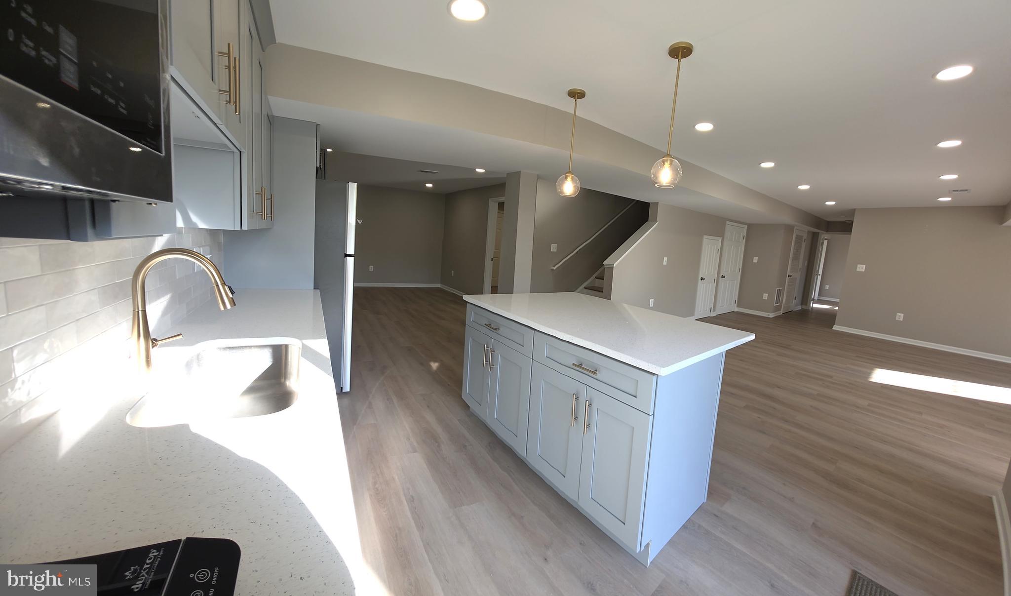 3027 LANDING EAGLE COURT