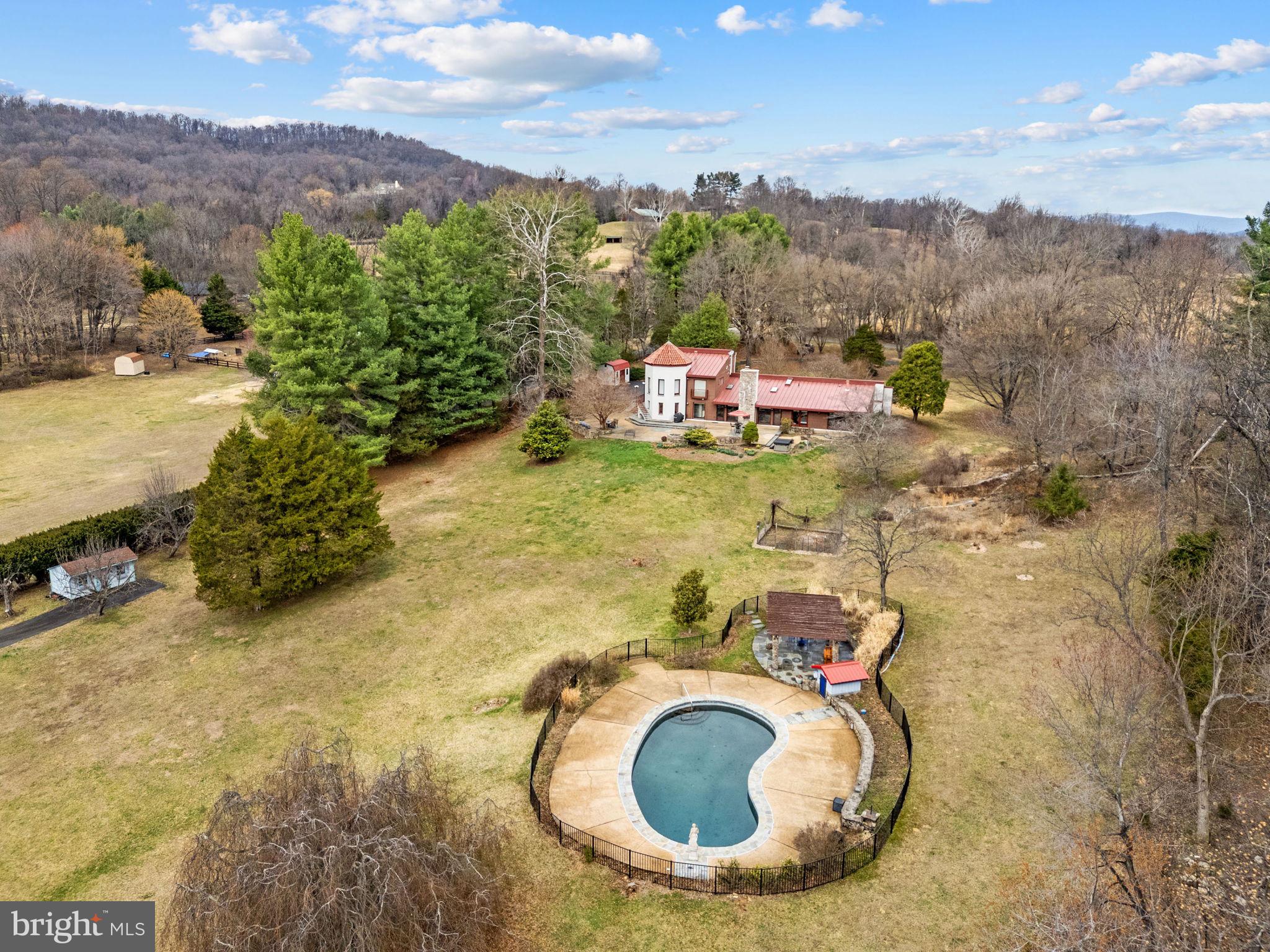 3850 COBBLER MOUNTAIN ROAD