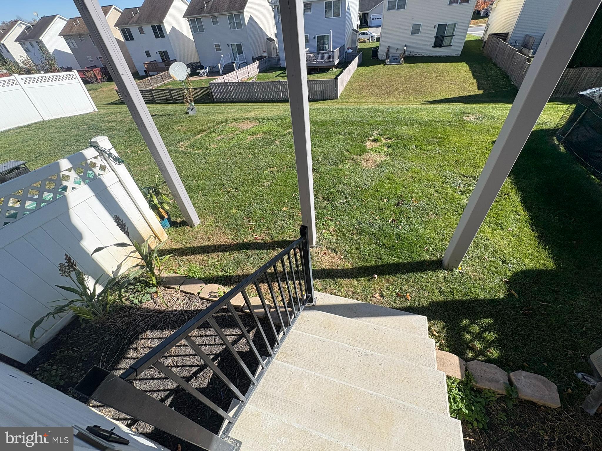 BRIAR RUN - Residential Lease