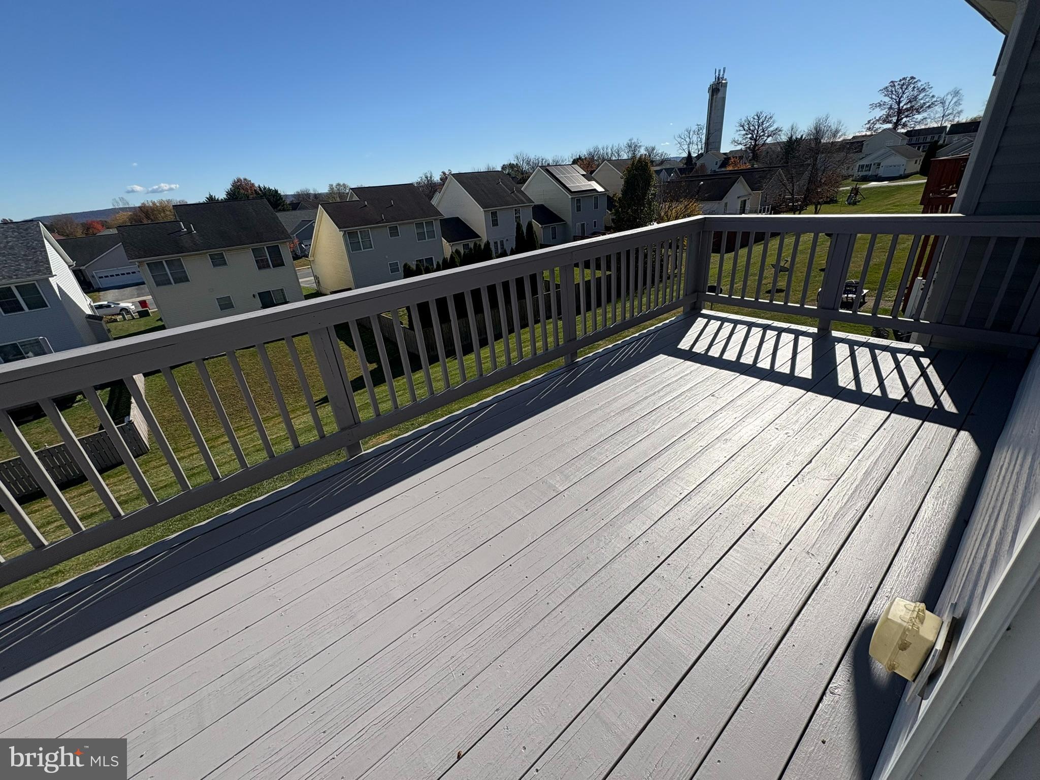 BRIAR RUN - Residential Lease