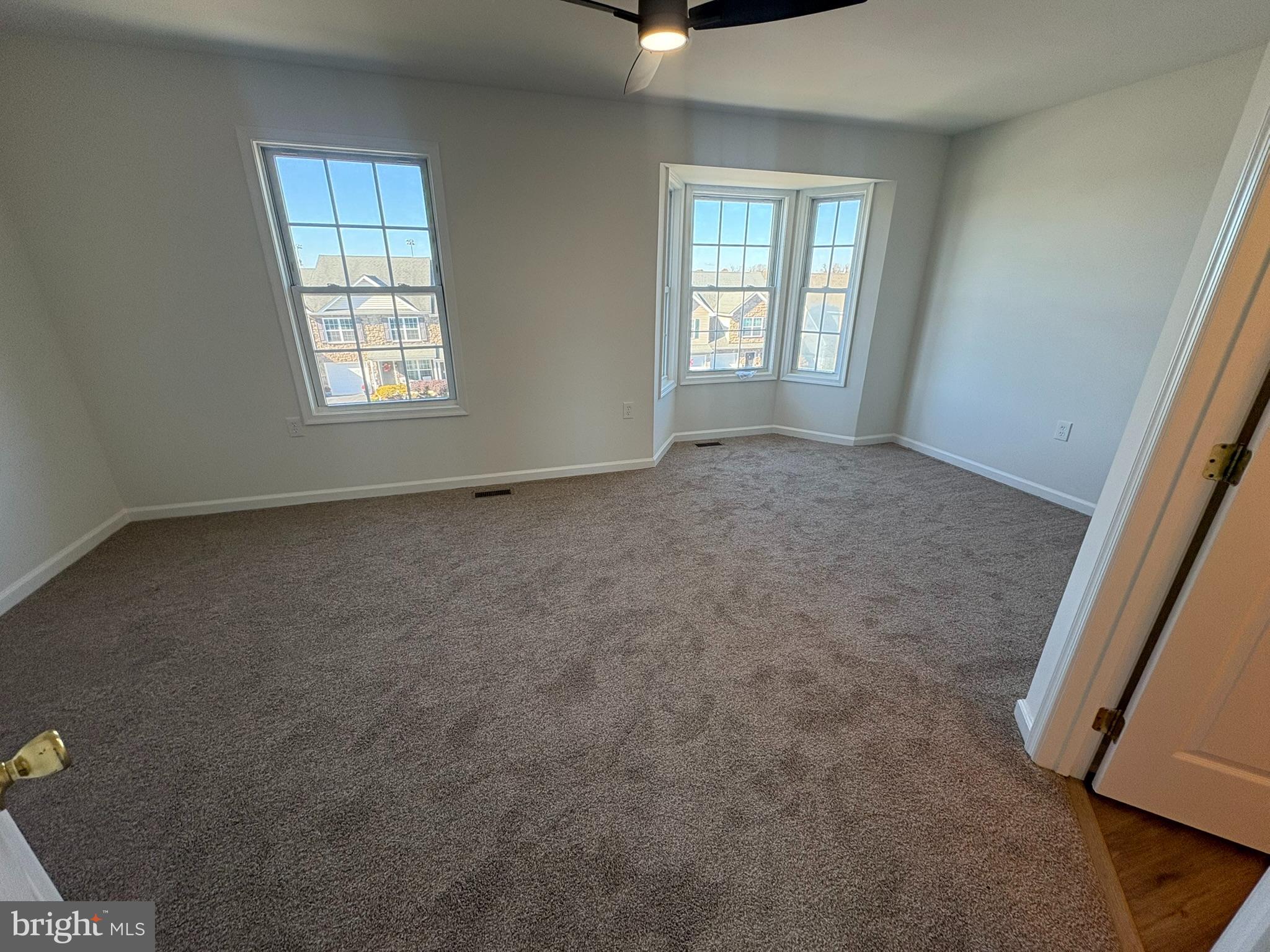 BRIAR RUN - Residential Lease