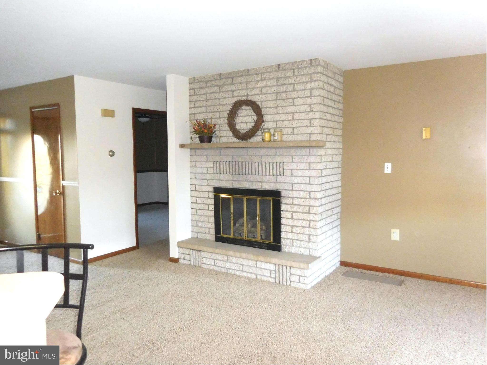 KNOBLEY ESTATES - Residential