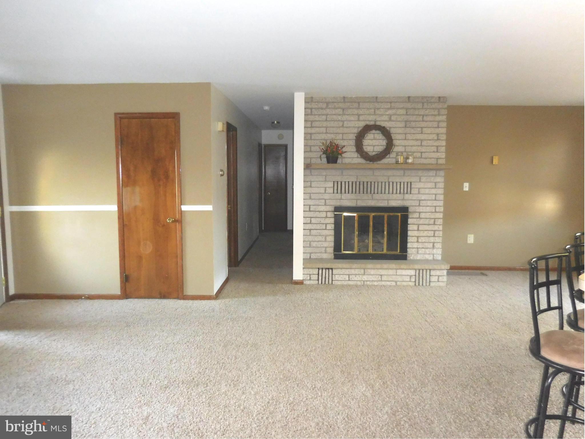 KNOBLEY ESTATES - Residential