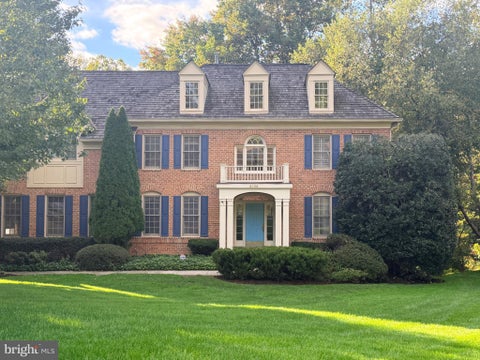 Photo of 6028 Copely Lane, MCLEAN, VA 22101 (MLS # VAFX2346316)