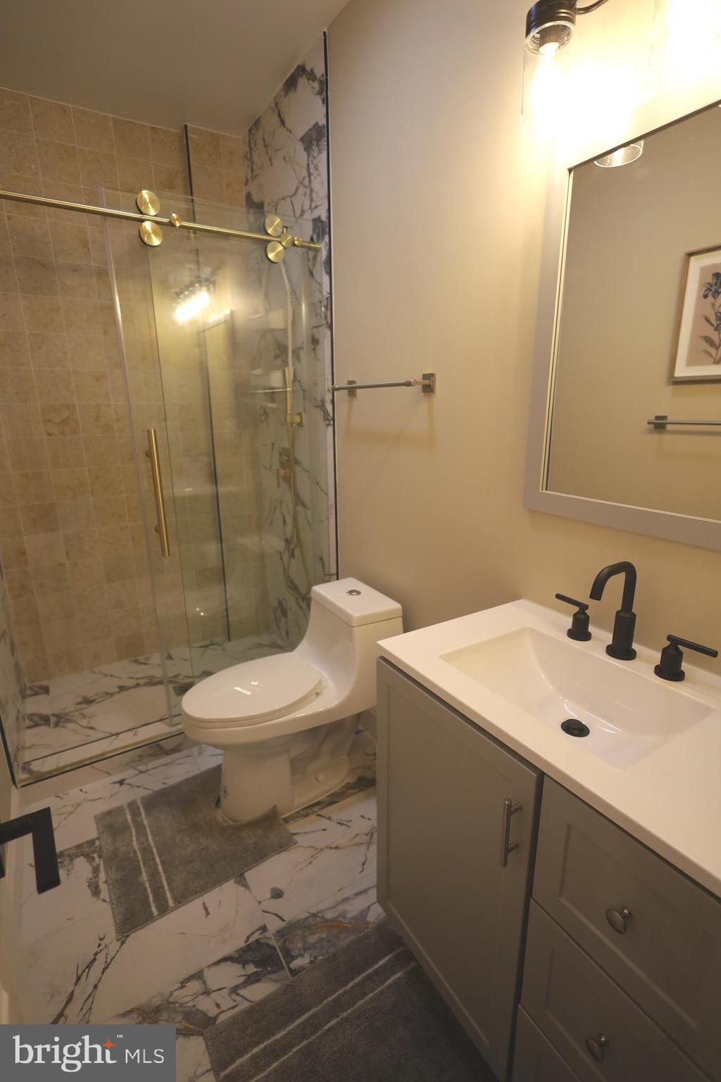 SANDTOWN-WINCHESTER - Residential Lease
