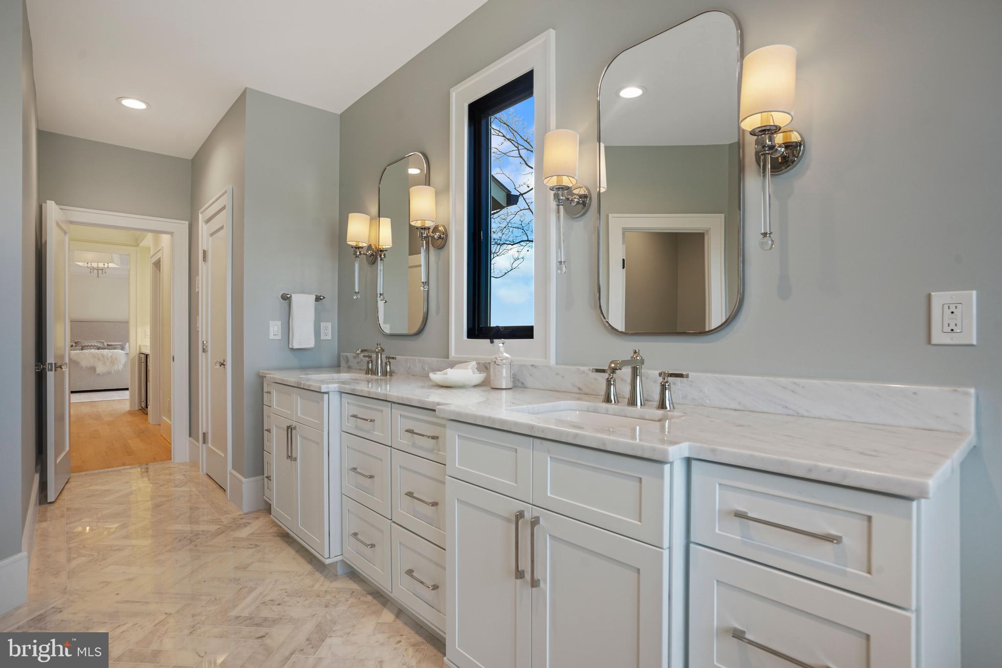 MINOR HILL - Residential