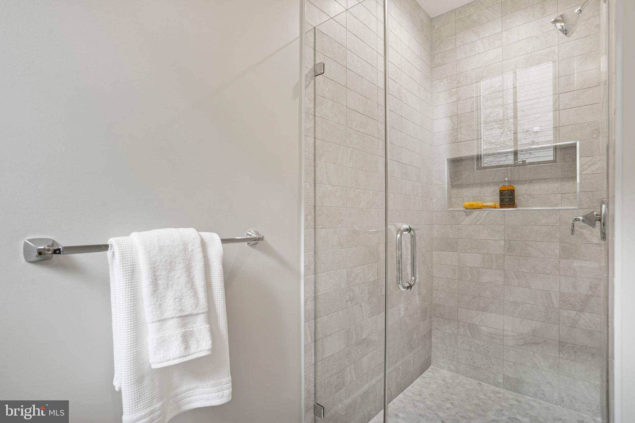 MINOR HILL - Residential