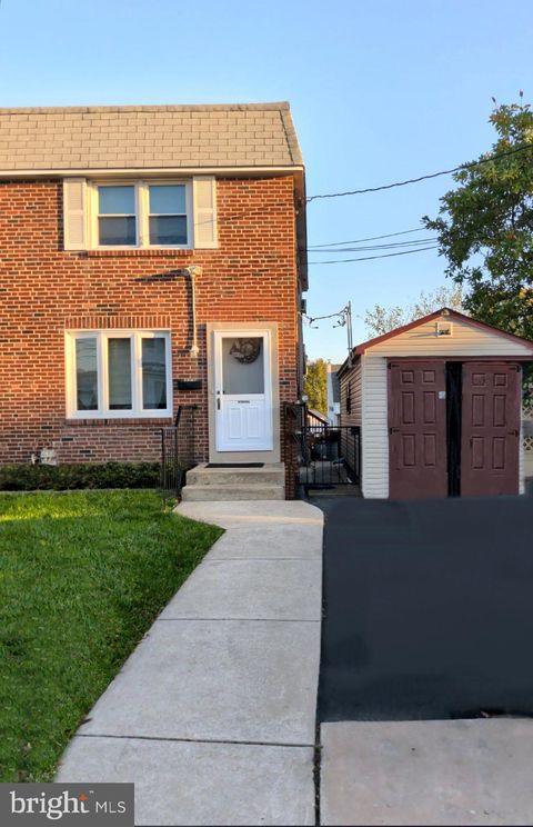 Photo of 424 Broomall Street, FOLSOM, PA 19033 (MLS # PADE2103308)