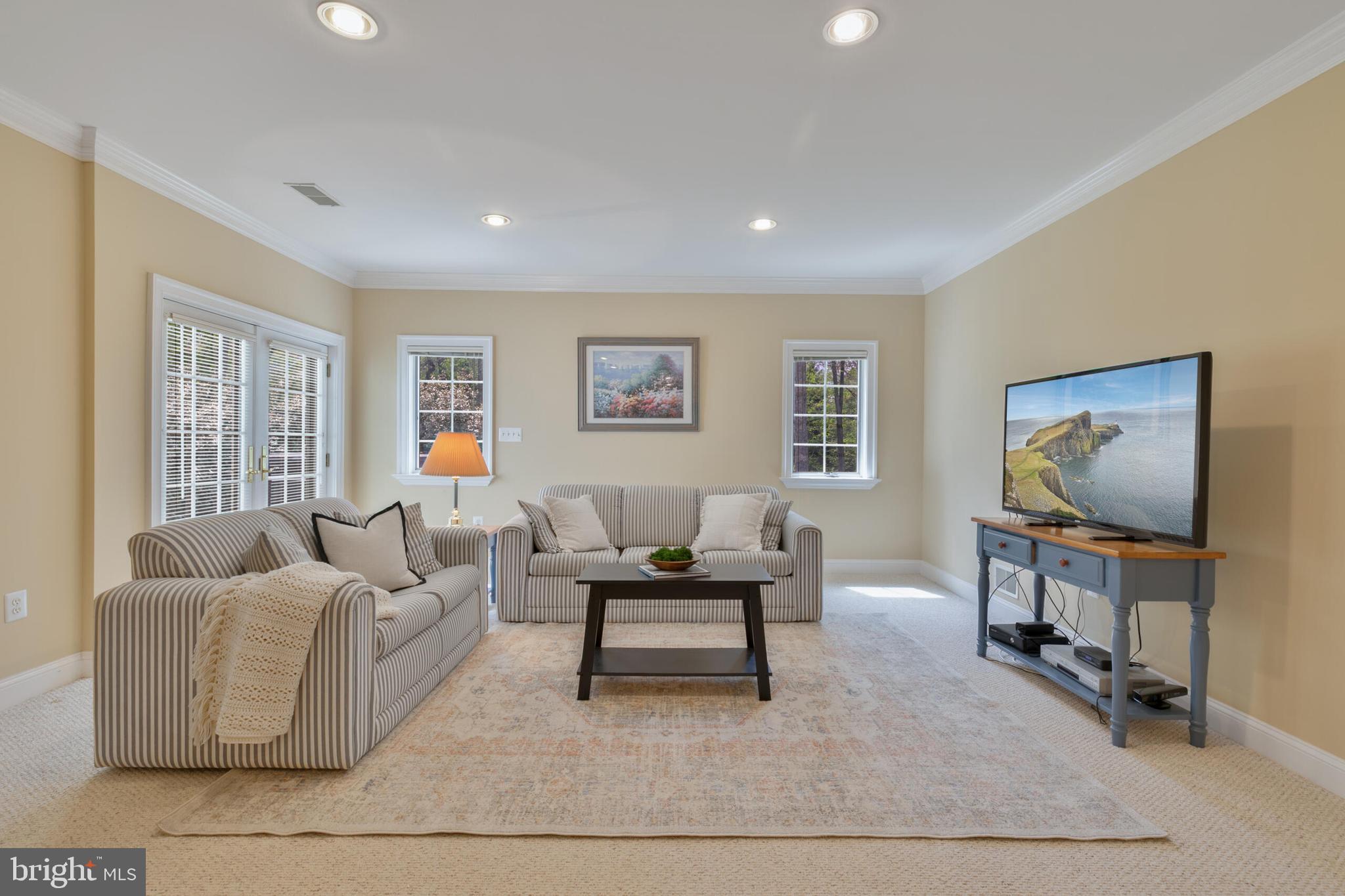 HANNAH HILLS - Residential