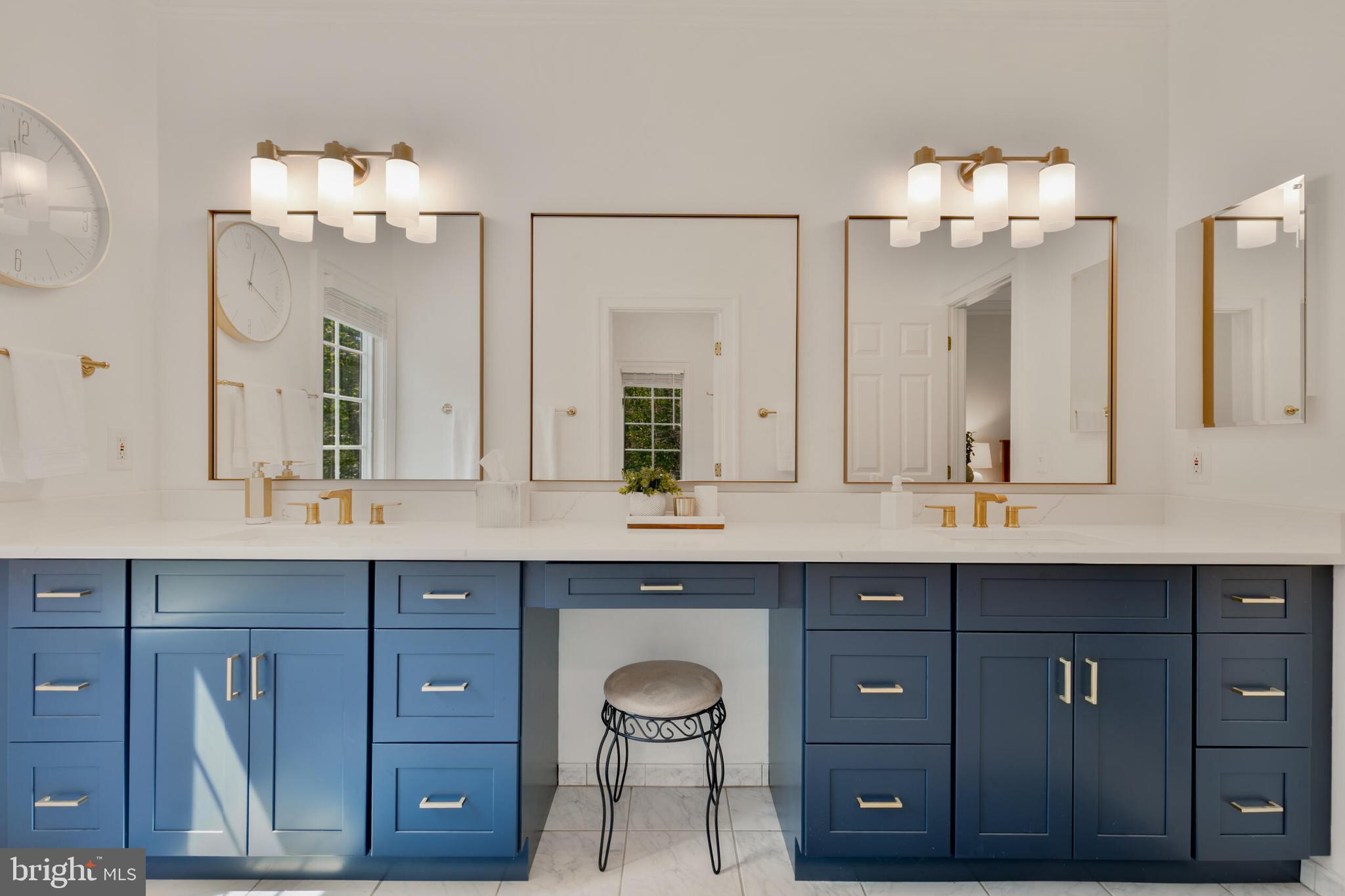 HANNAH HILLS - Residential