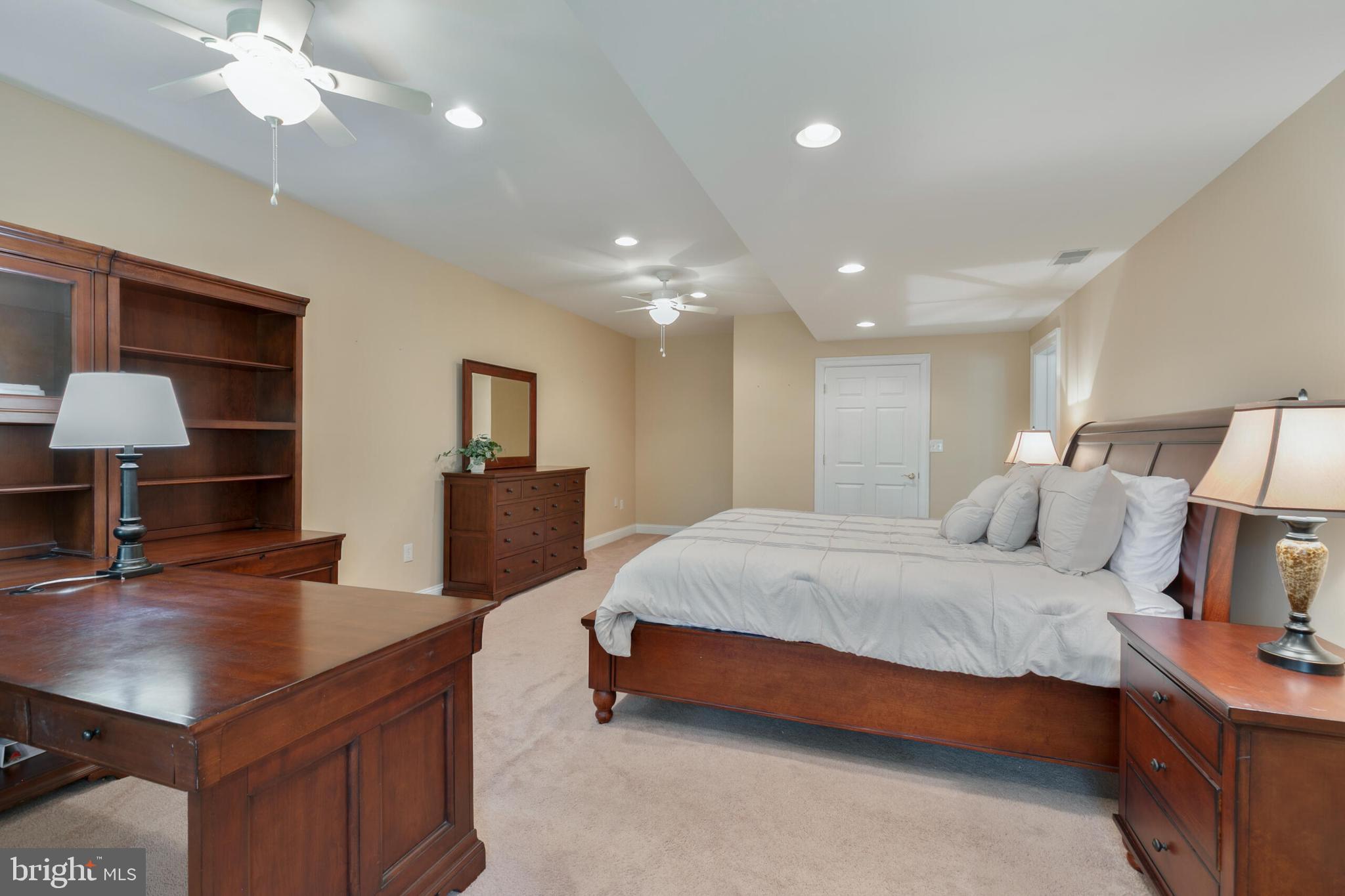 HANNAH HILLS - Residential