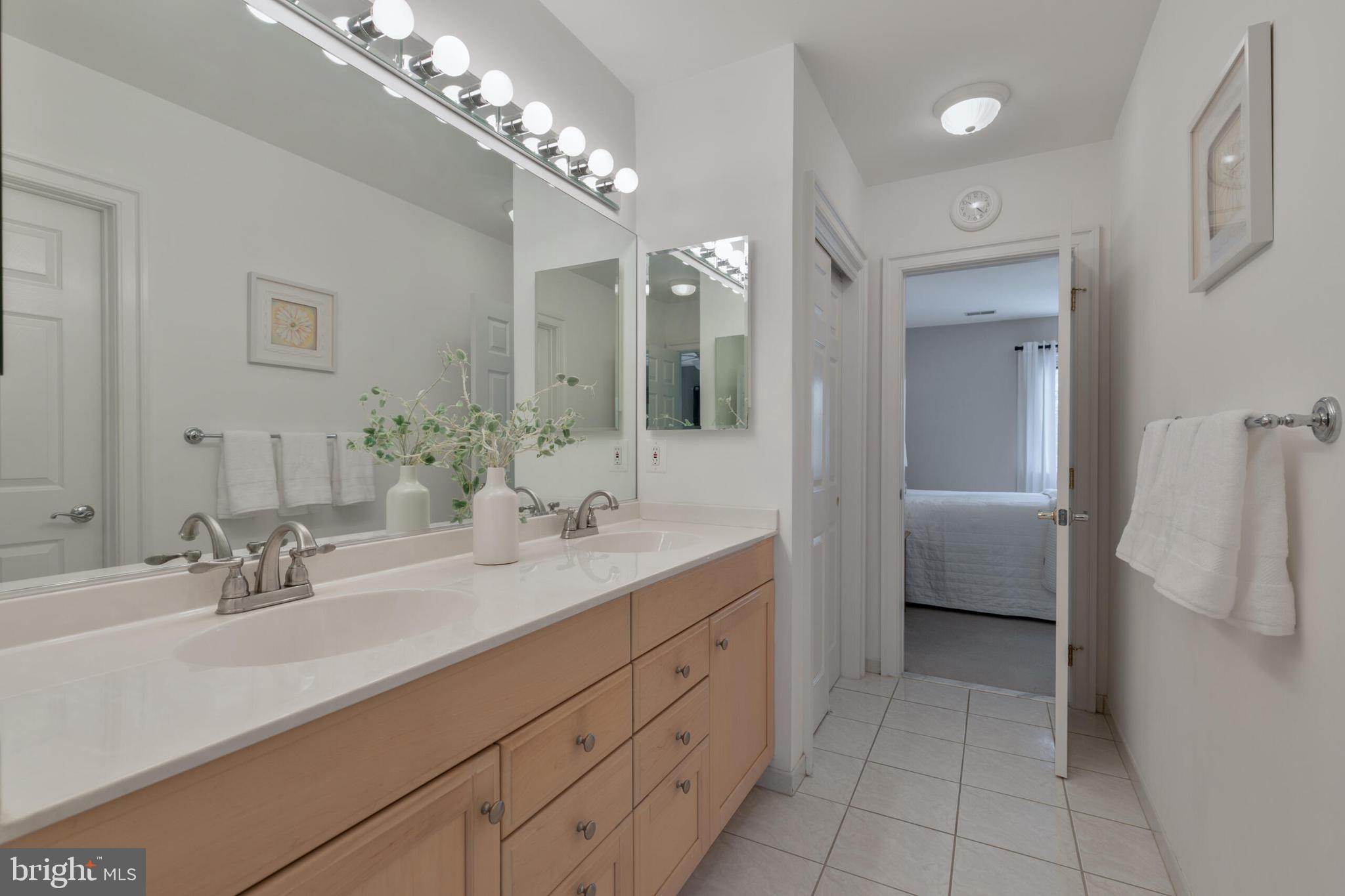 HANNAH HILLS - Residential