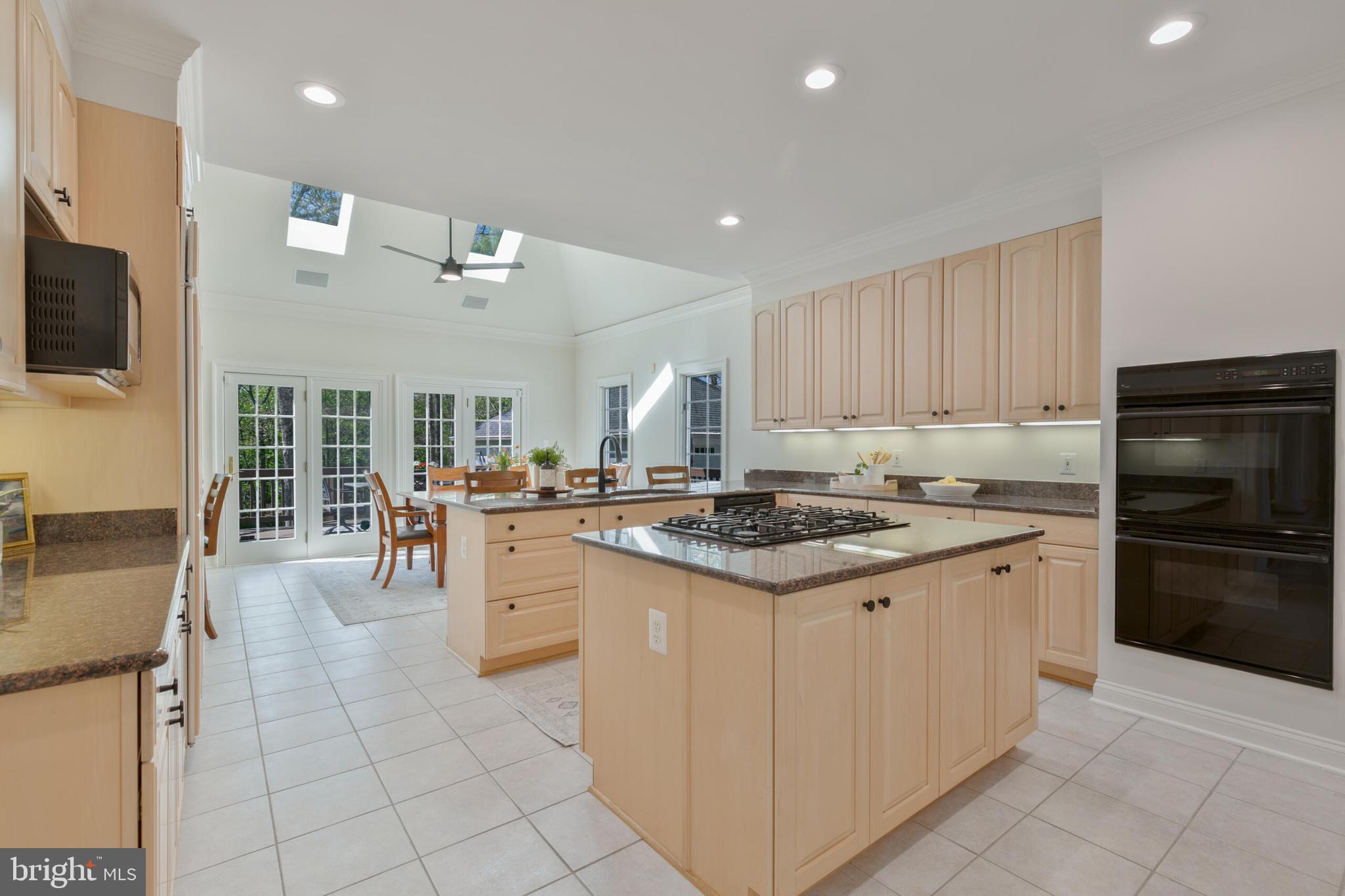 HANNAH HILLS - Residential