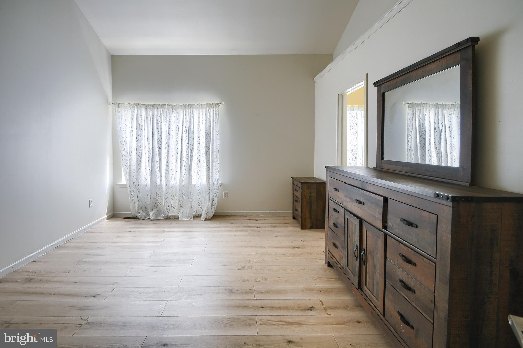 THE PINES AT PENNR - Residential