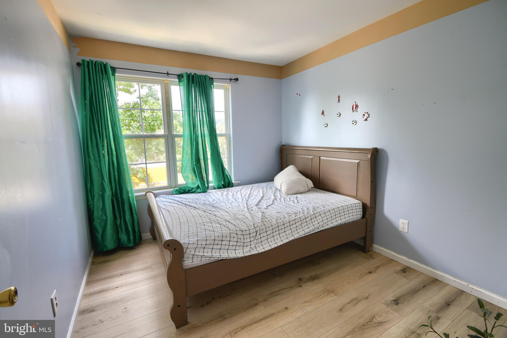 THE PINES AT PENNR - Residential