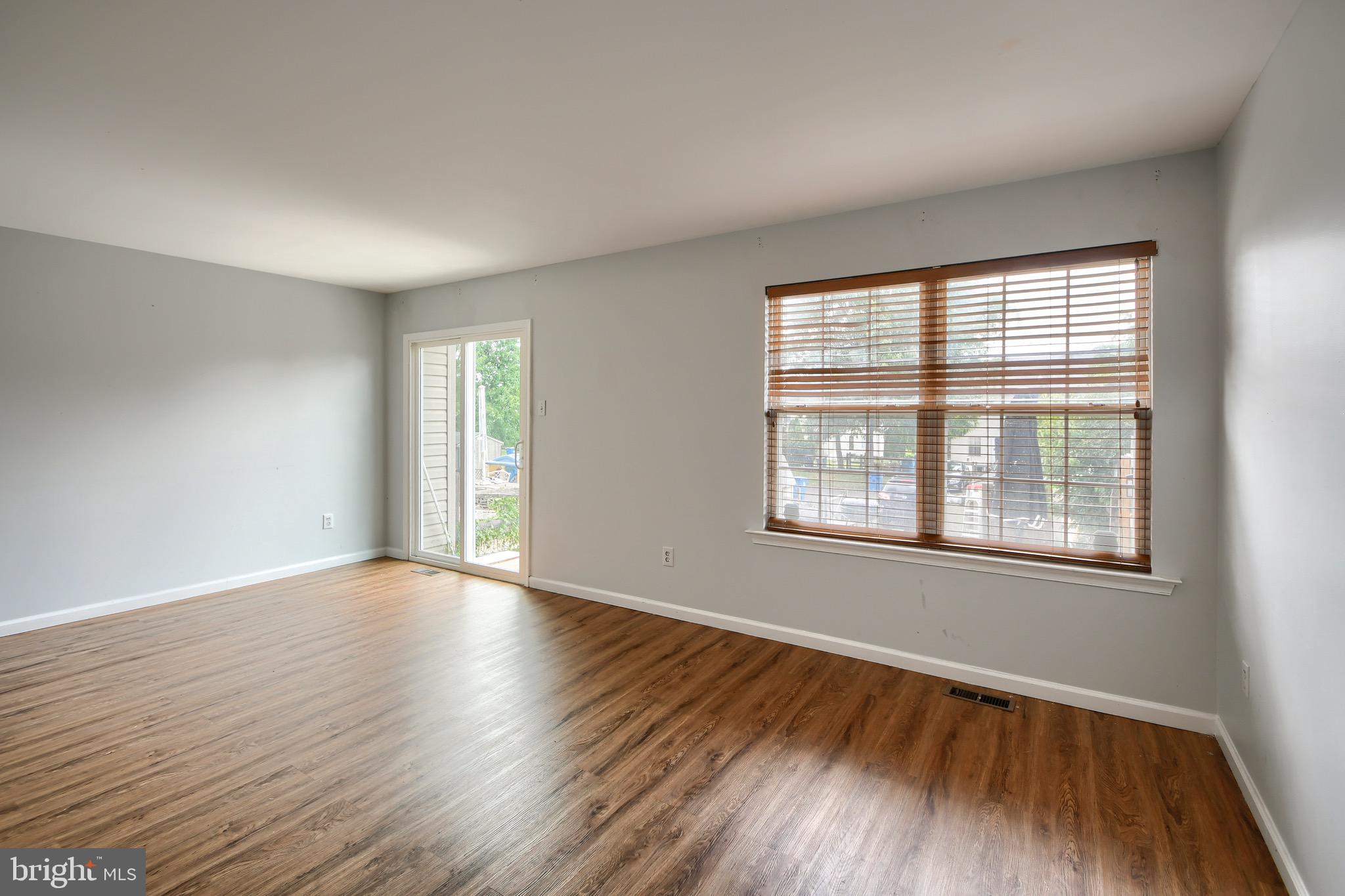 THE PINES AT PENNR - Residential