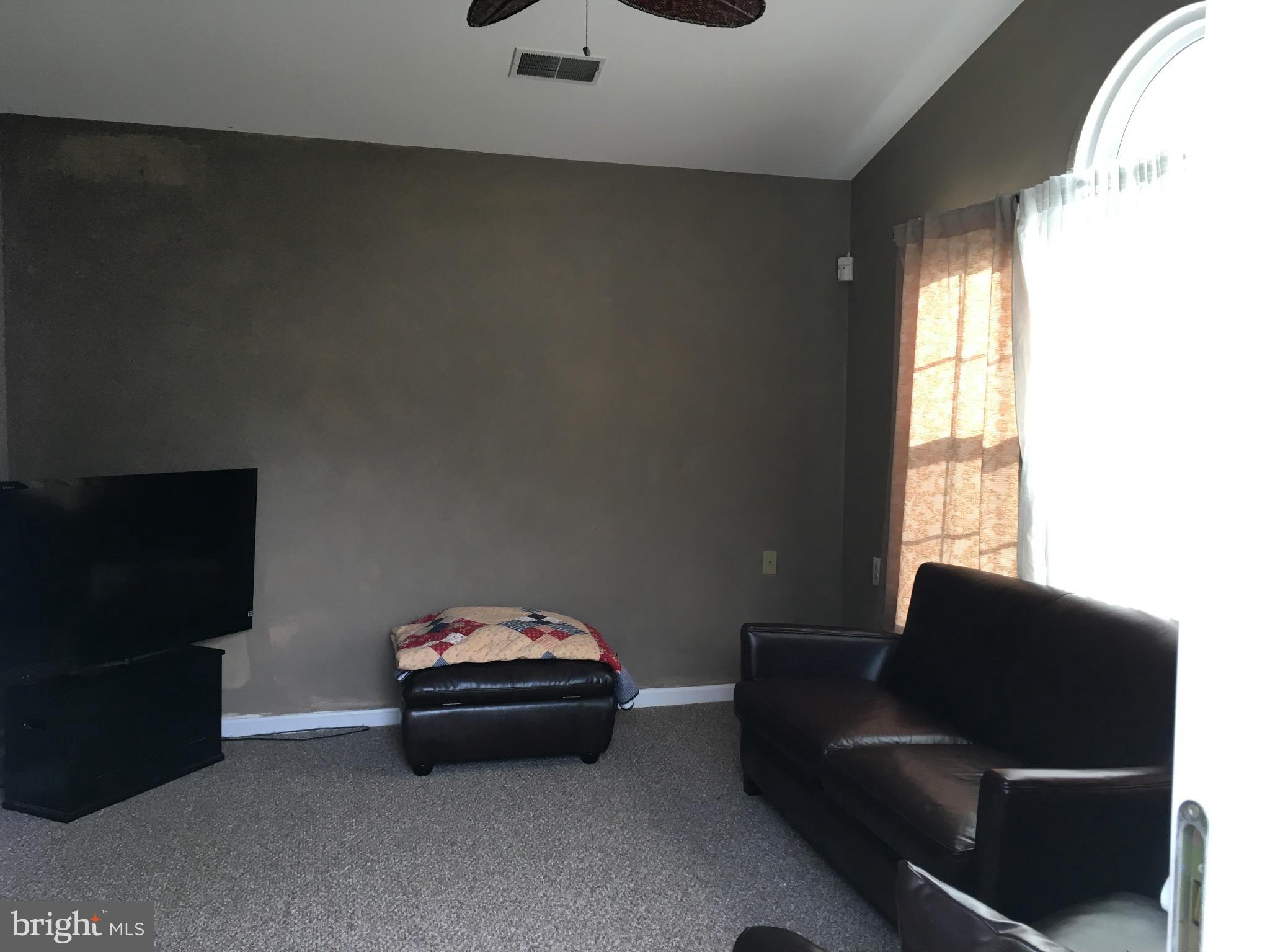 WILLOW OAKS PLAT 1> - Residential