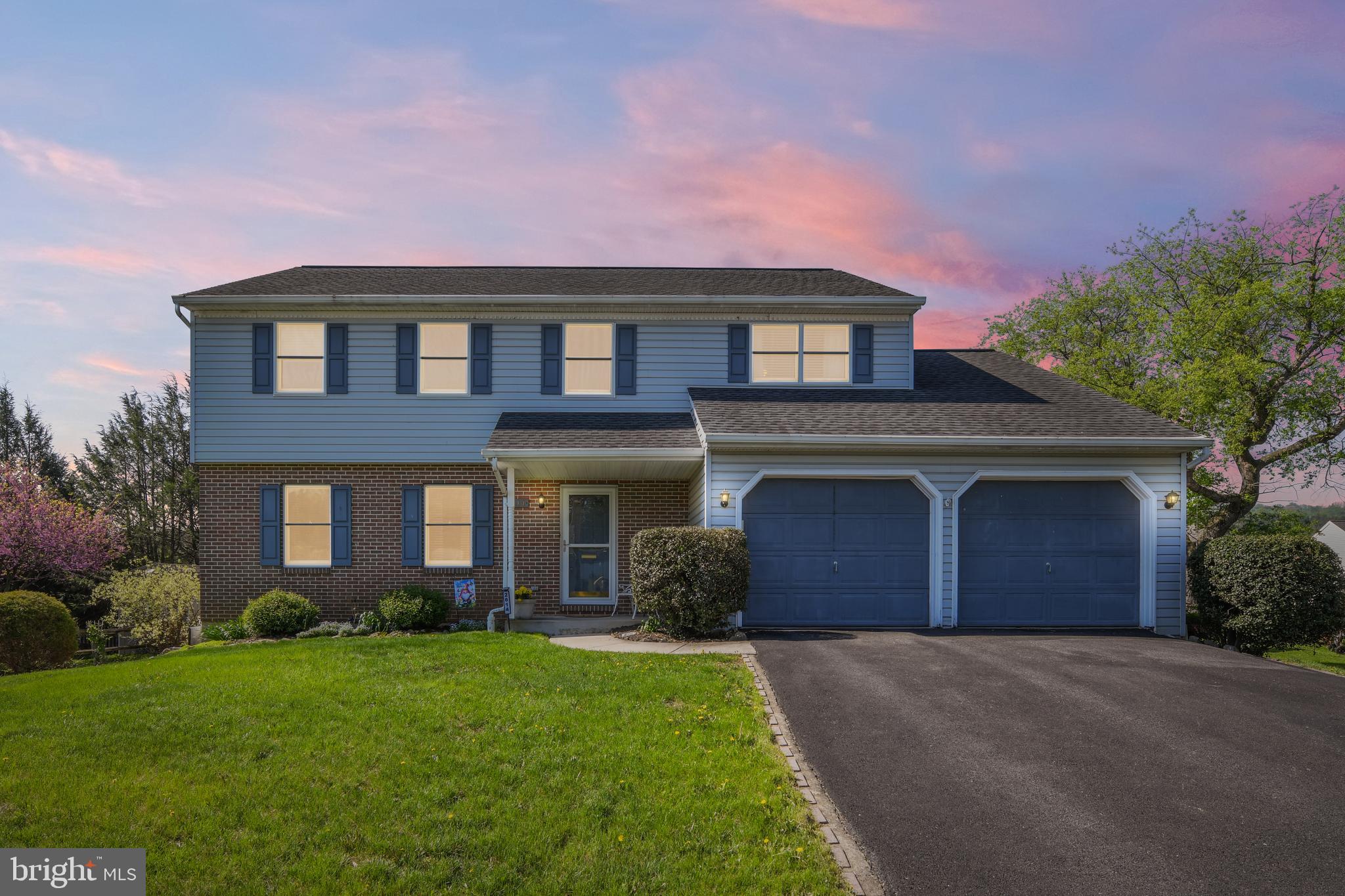 CORNWALL TERRACE - Residential