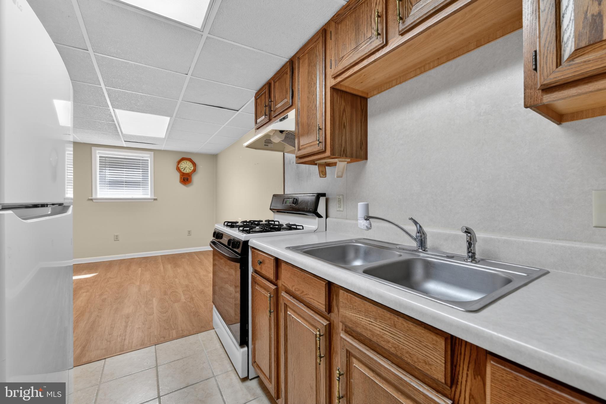 CORNWALL TERRACE - Residential