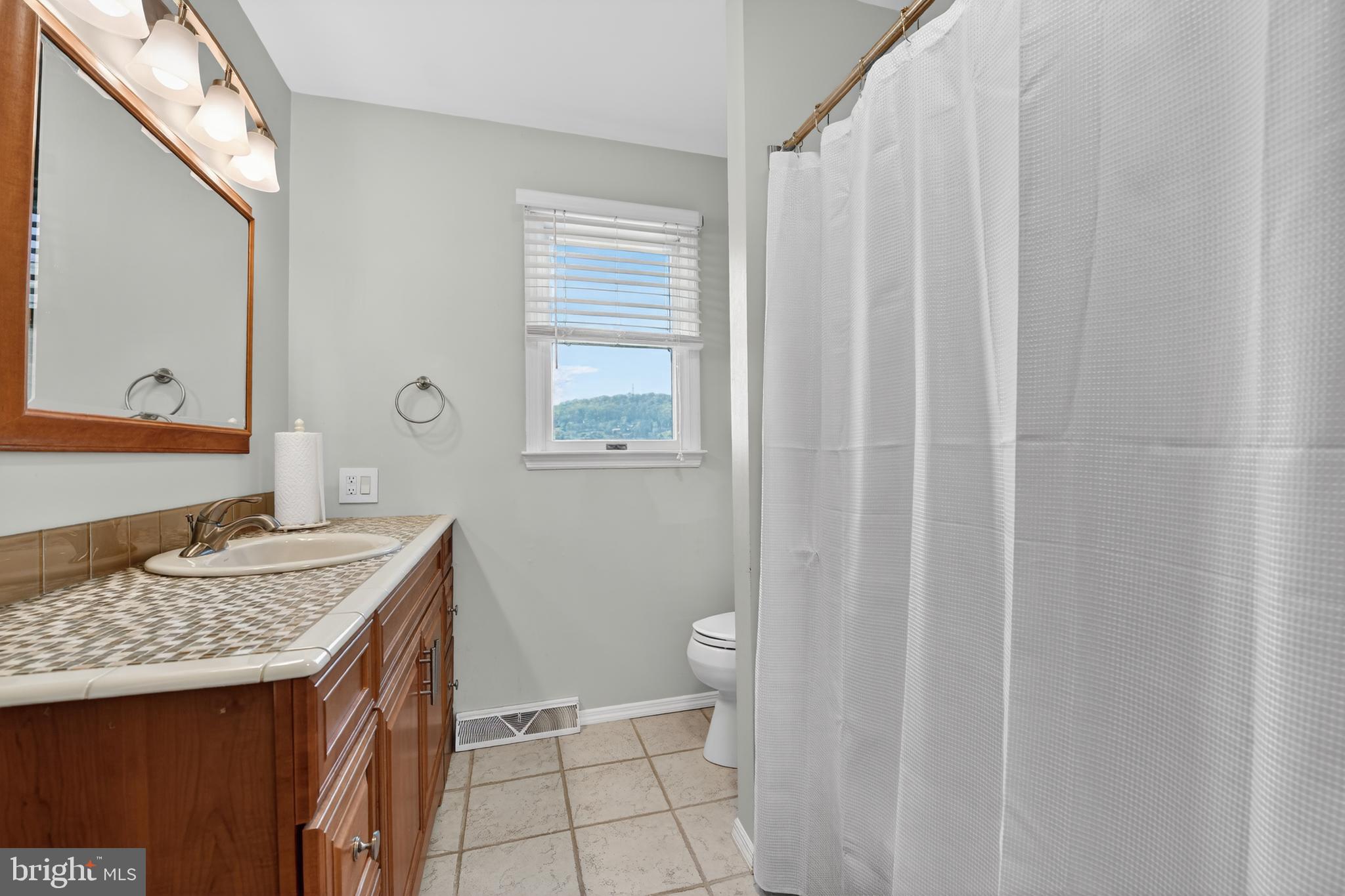 CORNWALL TERRACE - Residential