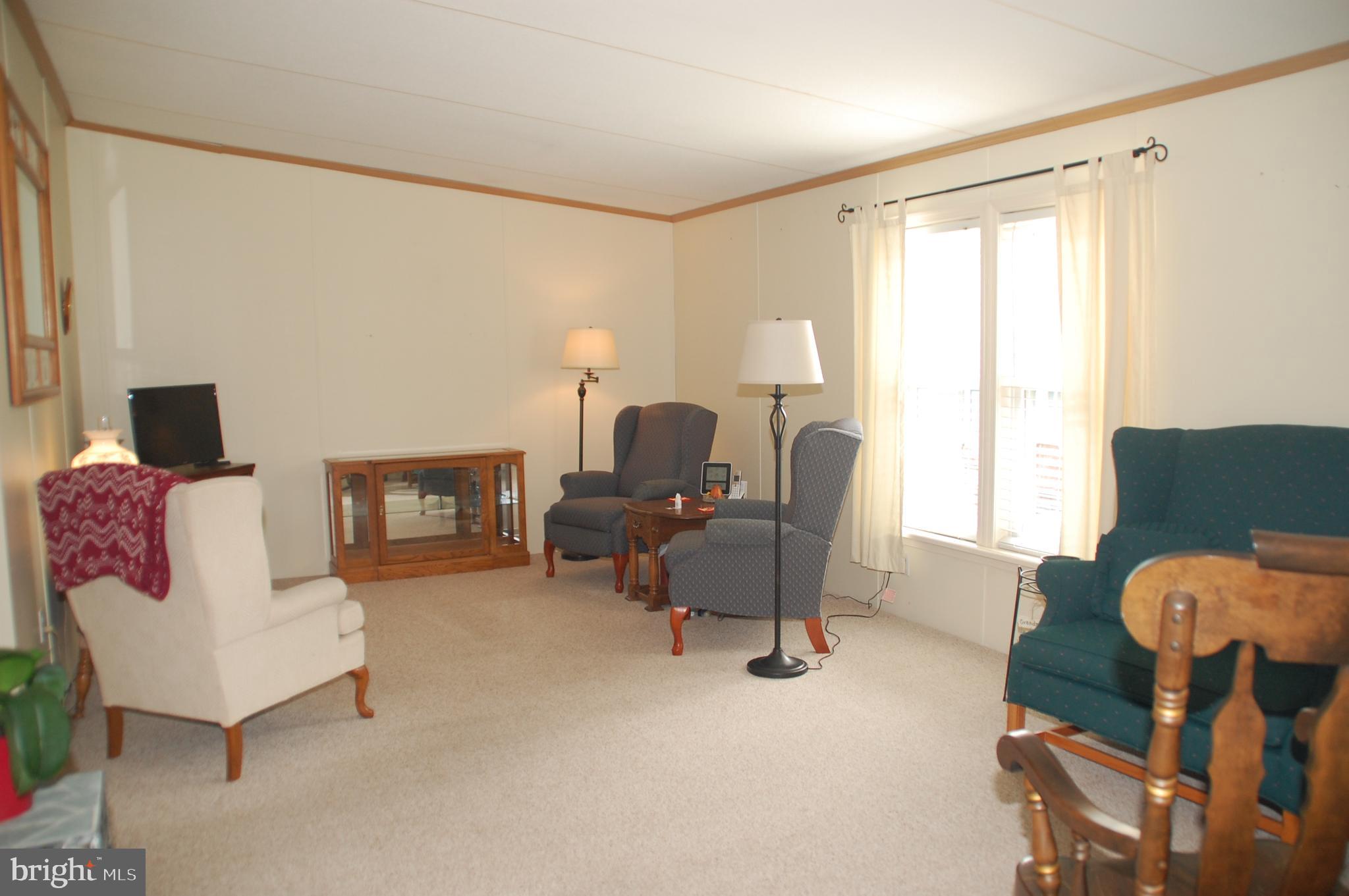 447 MANOR HOUSE LANE